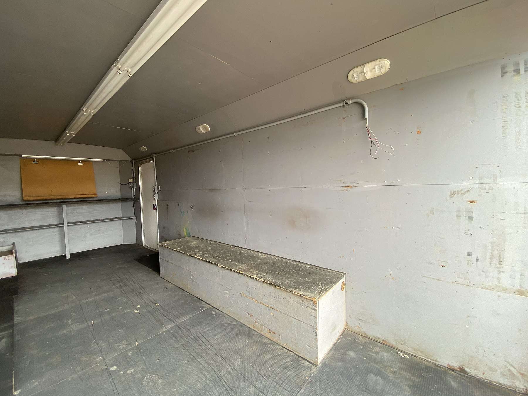 *Consignment* 2021 Royal 8.5'x20' Enclosed Cargo Trailer