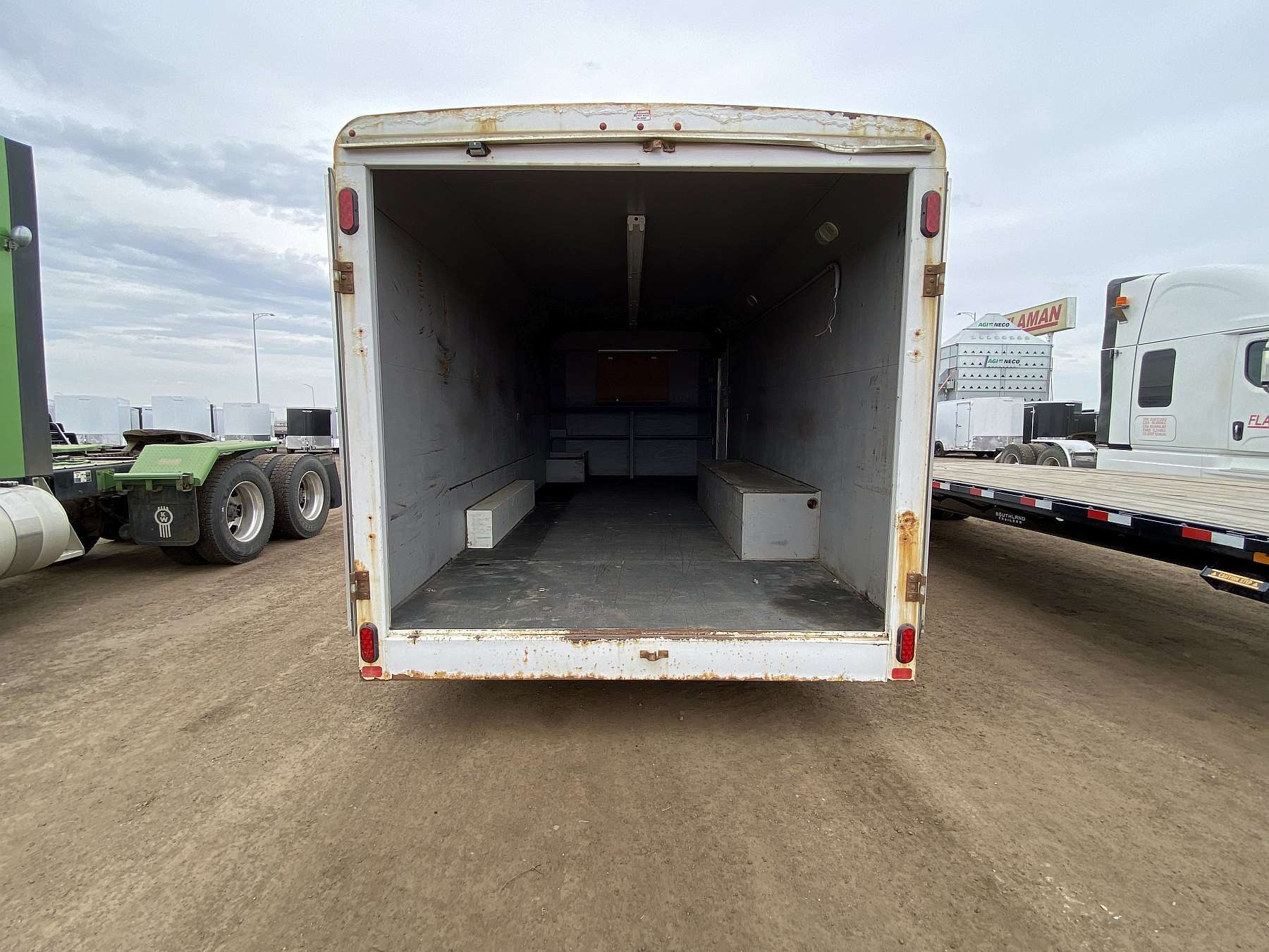 *Consignment* 2021 Royal 8.5'x20' Enclosed Cargo Trailer