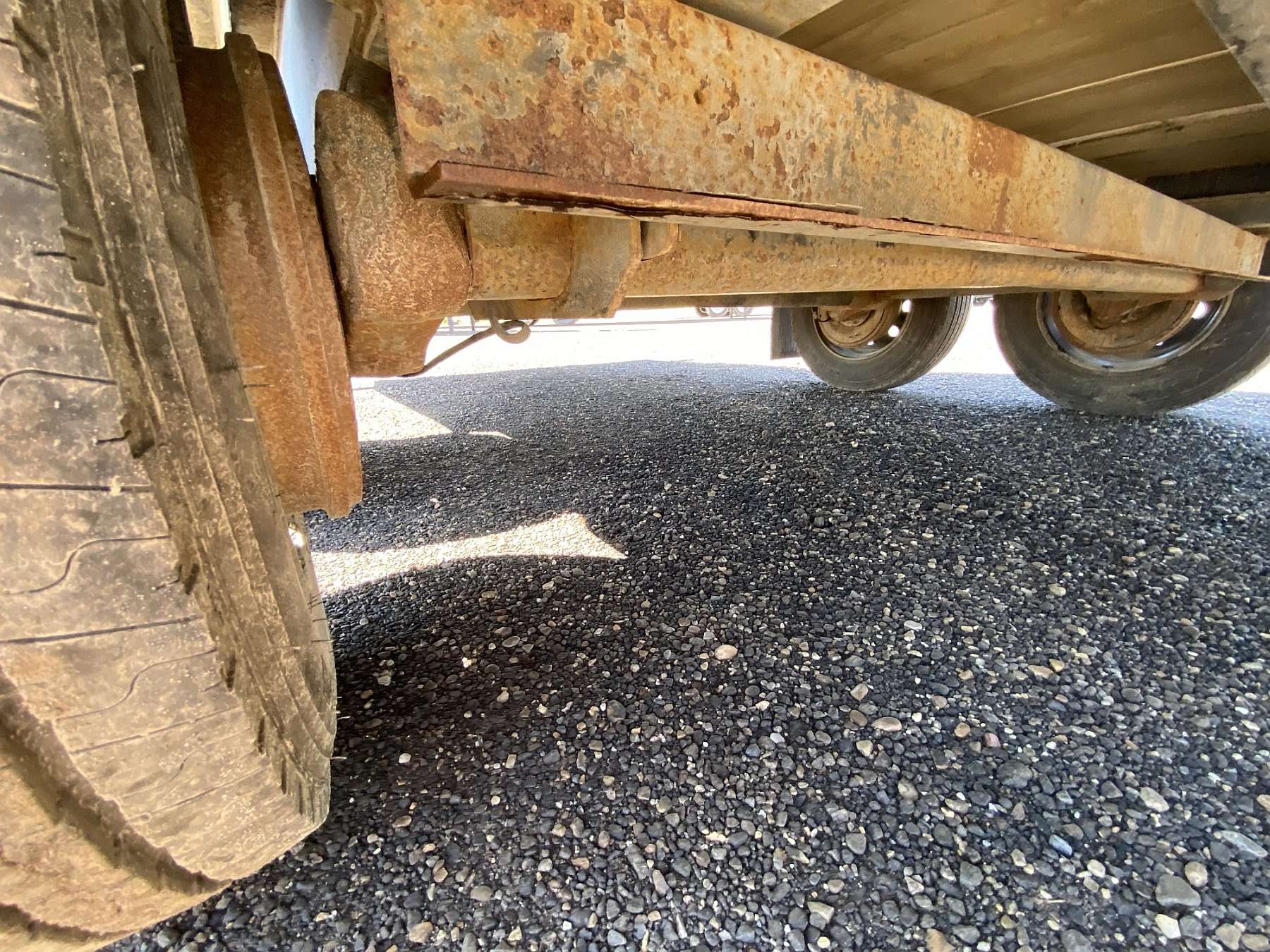 *Consignment* 2023 Diamond C 28' Tilt Deck Gooseneck
