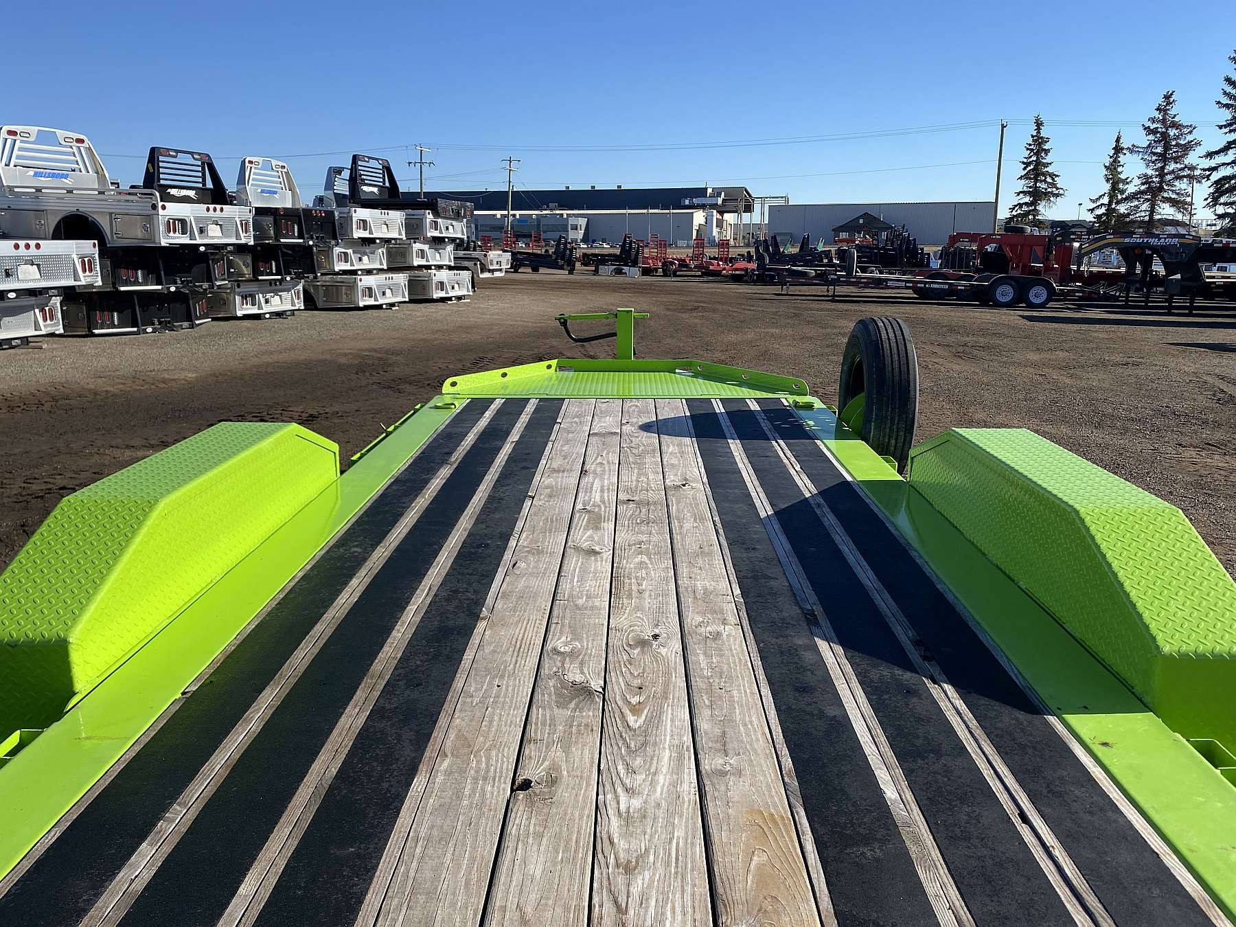 Demo 2023 Diamond C HDT207- 18' Tilt Deck Trailer