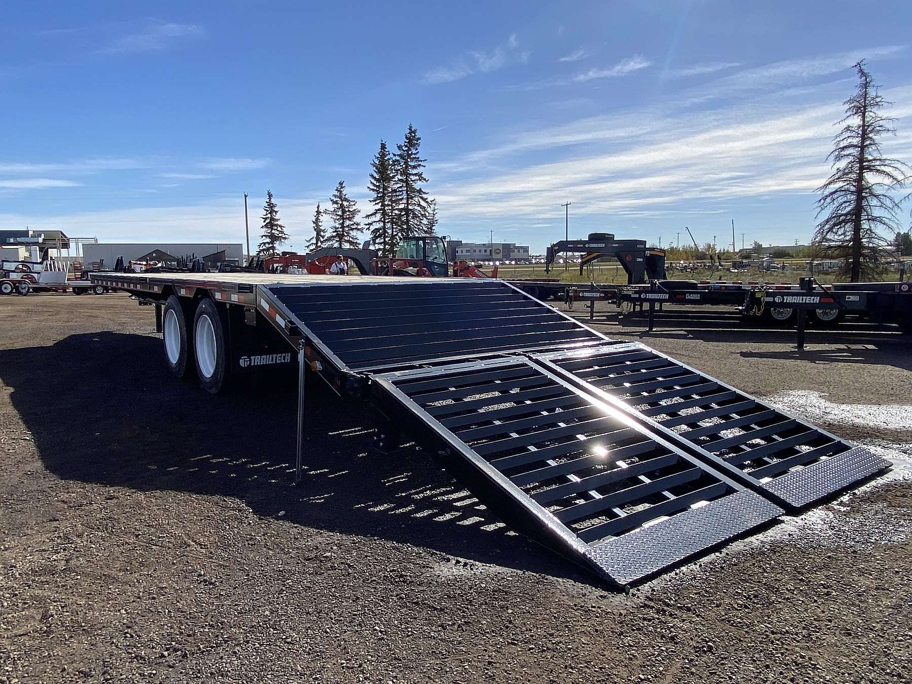 Demo 2025 Trailtech 26' Pintle w/ Air Assist Ramps