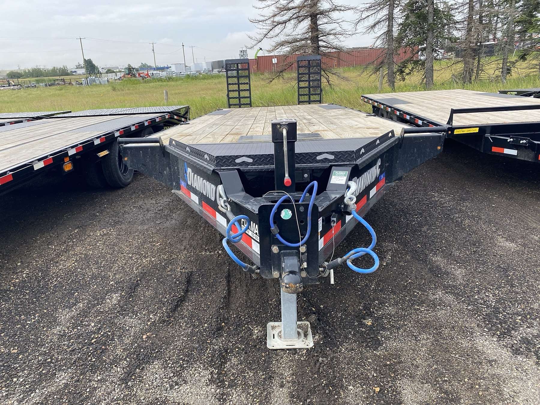 Demo 2026 Diamond C 26' Deck Over Trailer