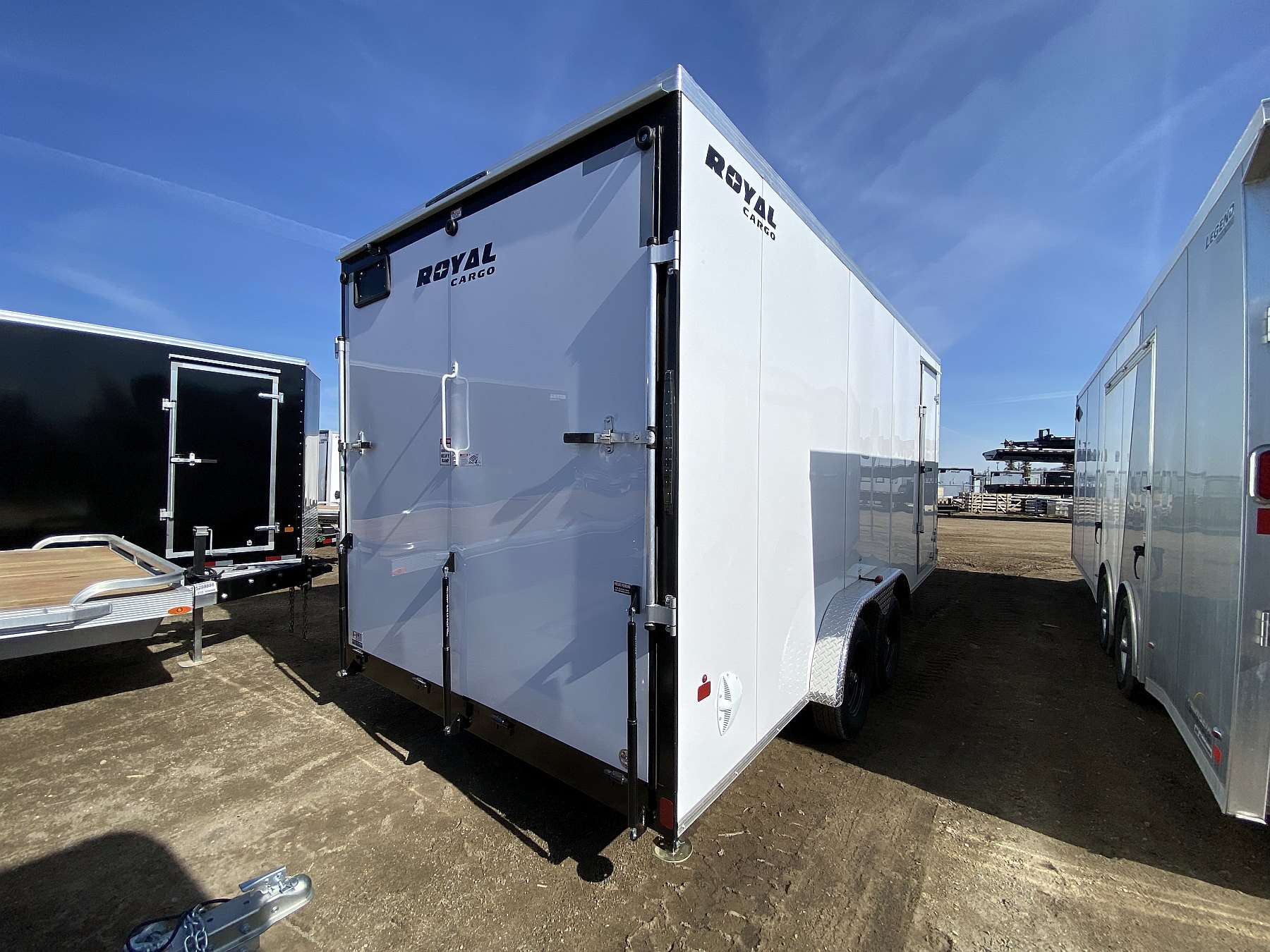 Demo 2026 Royal 7.5'x20' Enclosed Cargo Trailer