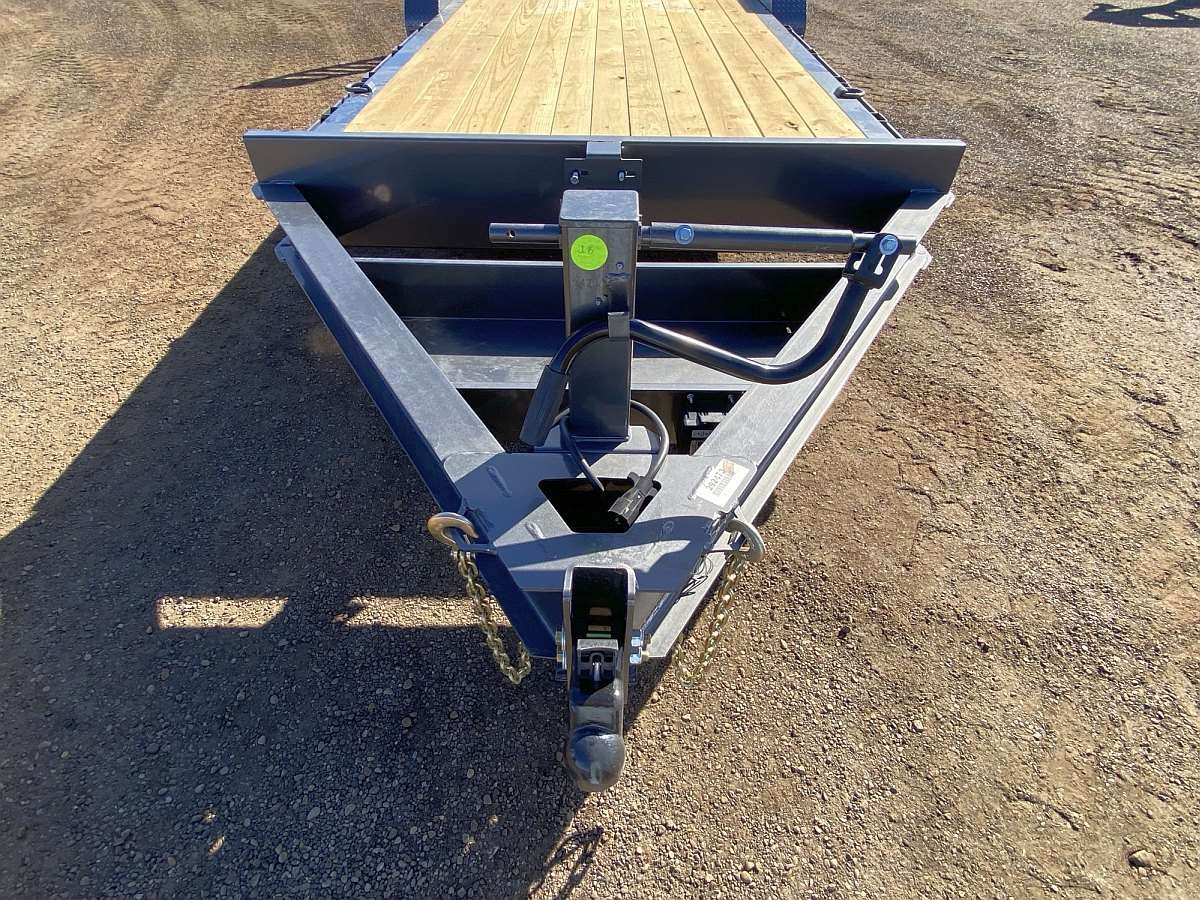 Diamond C Baseline 20' Lowboy Equipment Trailer