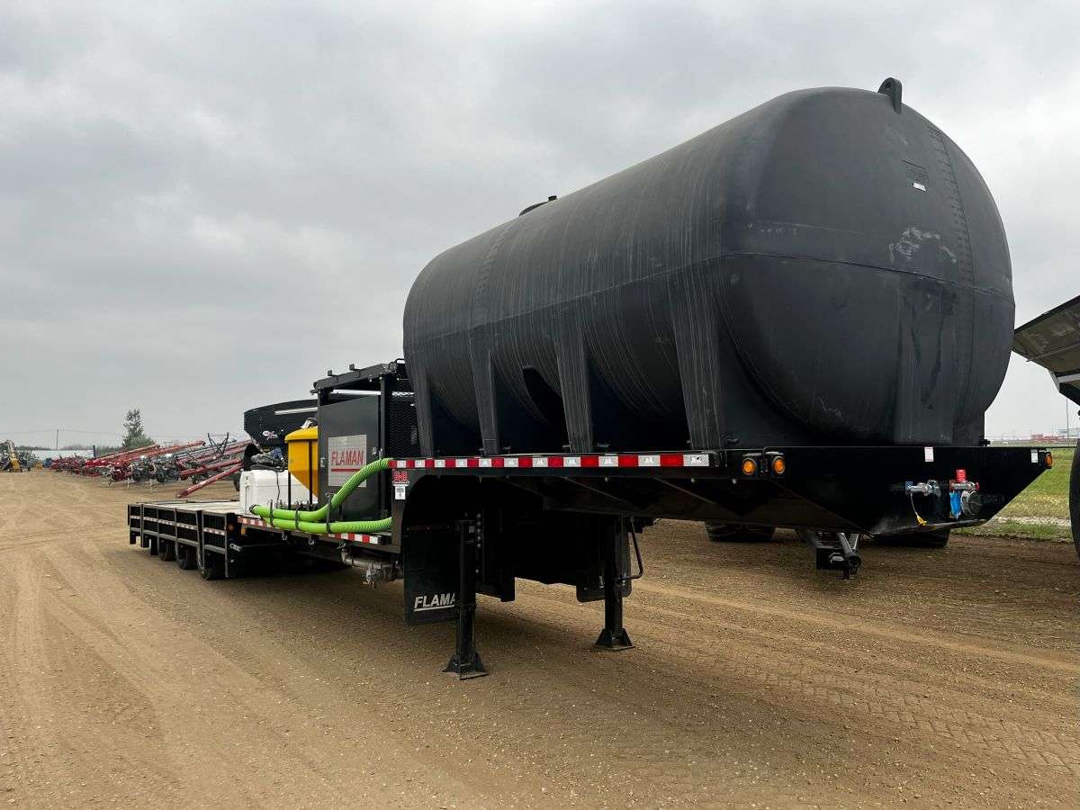 Flaman ST9400 Sprayer Transport Trailer