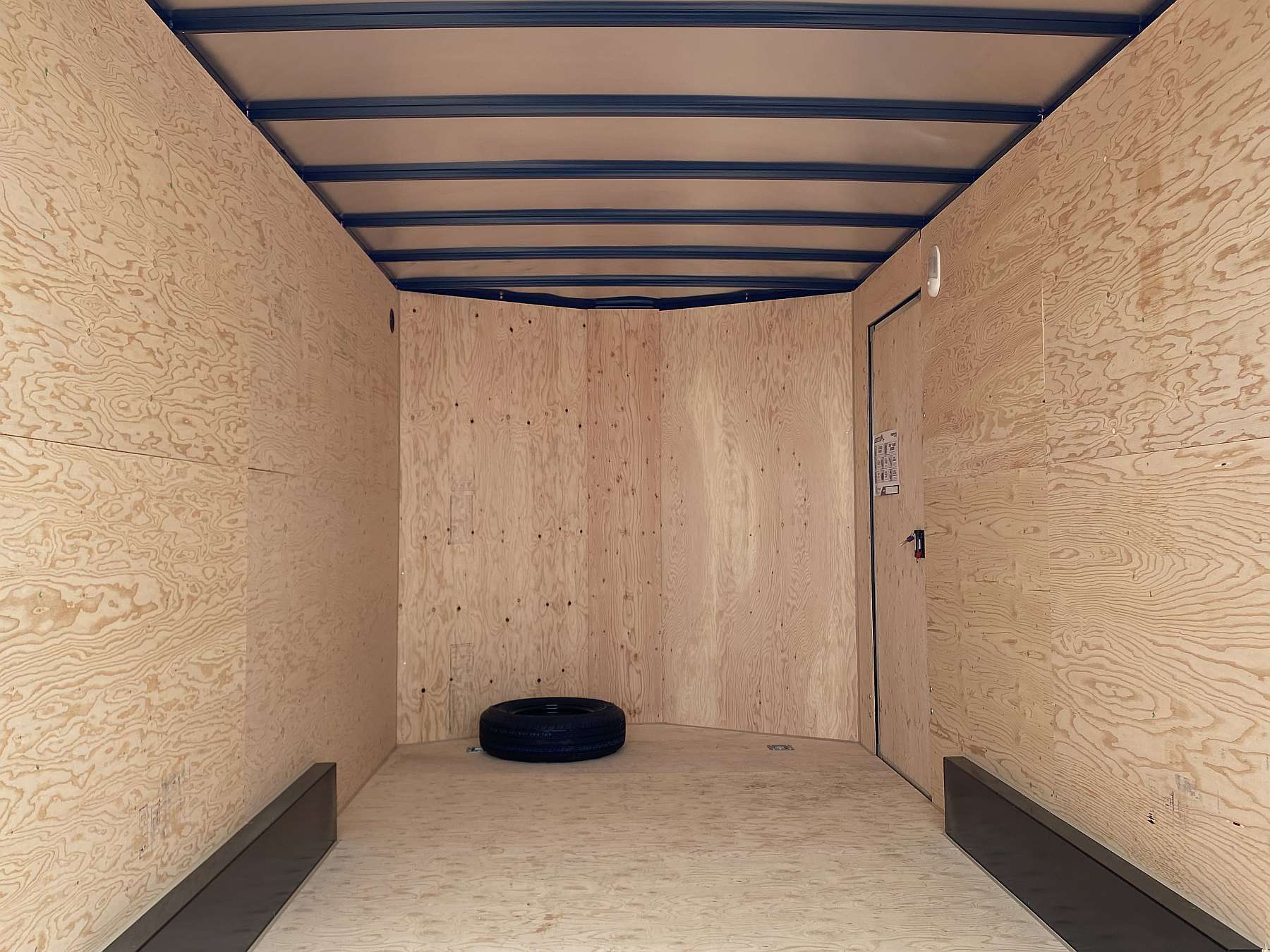 *Hail Sale* 2026 Royal 7.5'x16' Cargo w/ Ramp Door