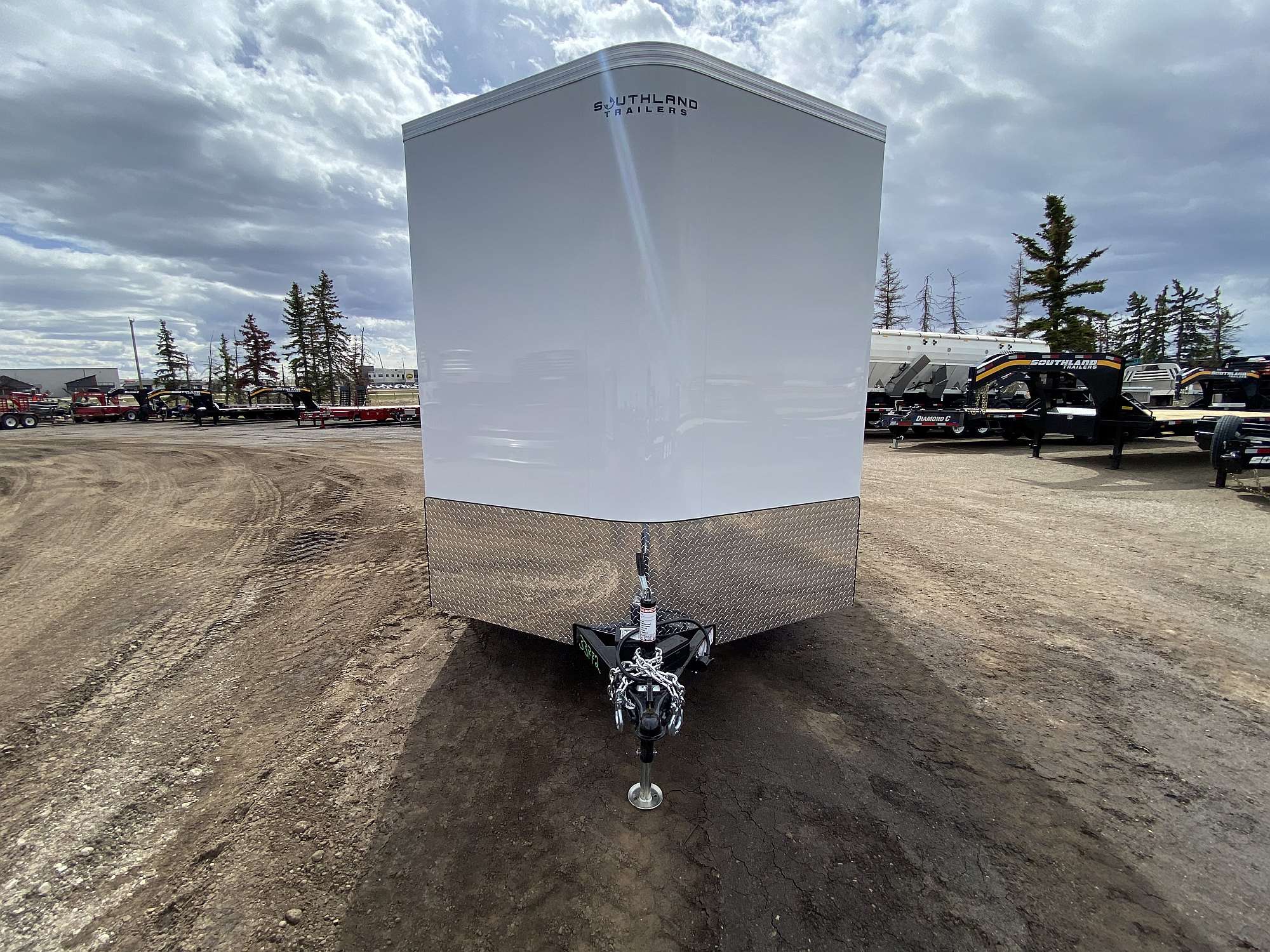 *Hail Sale* 2026 Royal 7.5'x16' Enclosed Cargo w/ Ramp Door