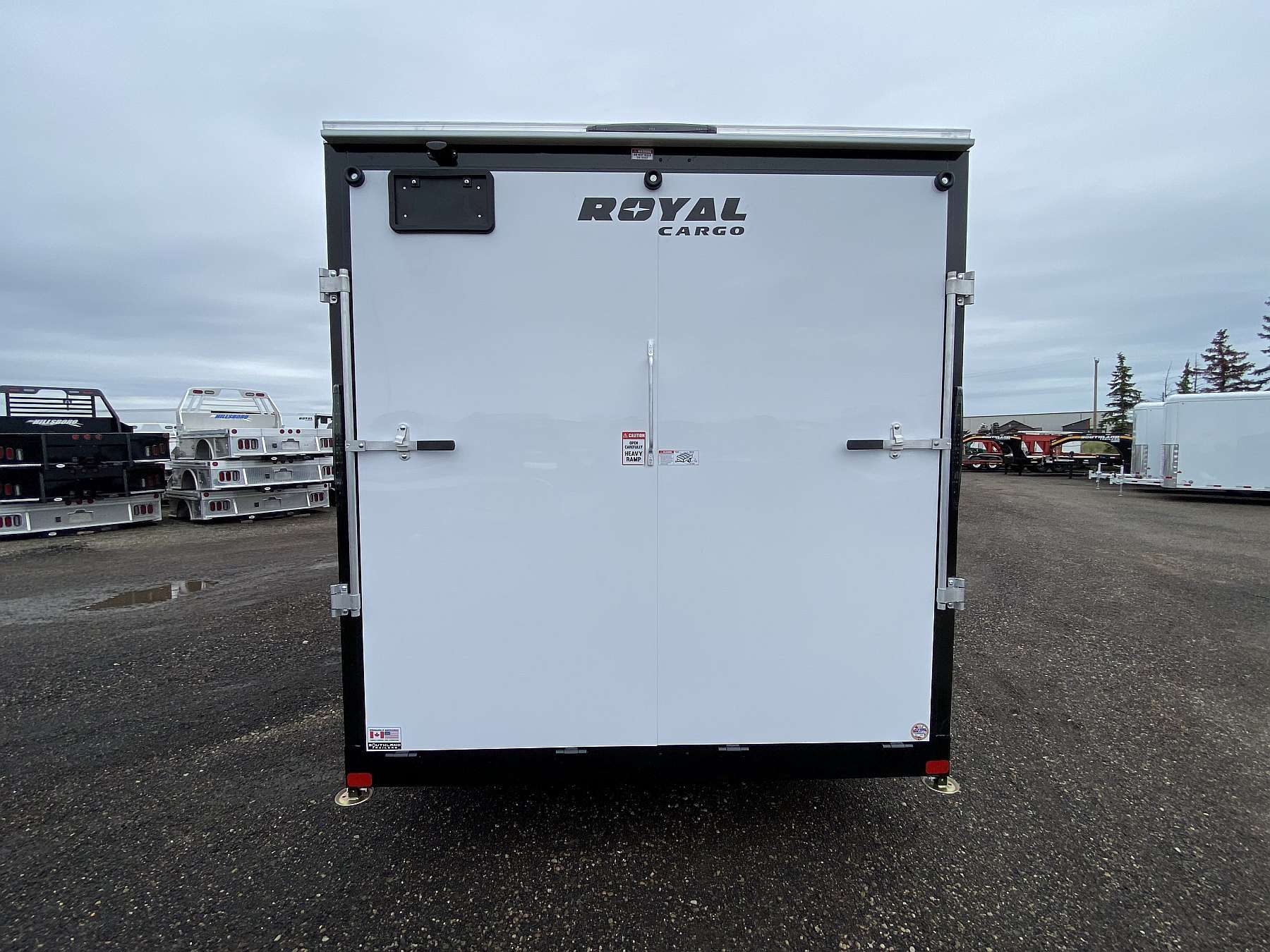 *Hail Sale* 2026 Royal 7.5'x18' Enclosed Cargo w/ Ramp Door