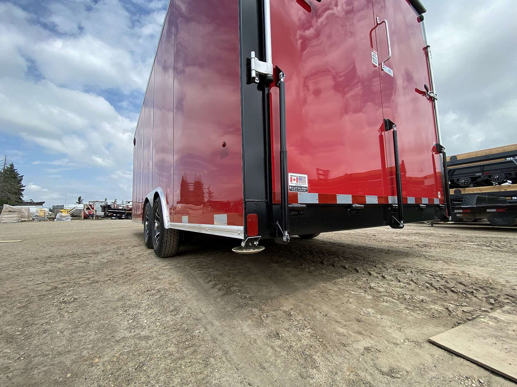 *Hail Sale* 2026 Royal 8.5'x22' Enclosed Cargo w/ ALM Wheels