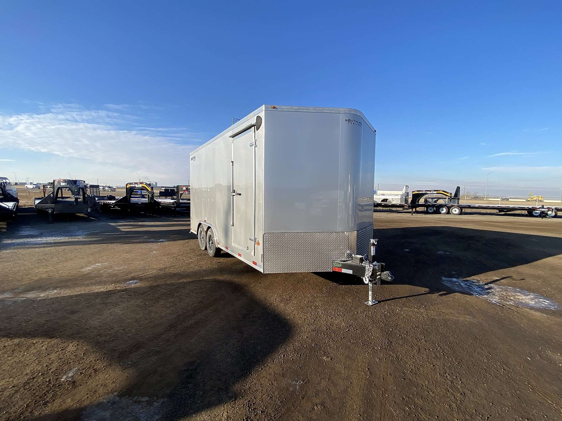 *Hail Sale* 2027 Royal 8.5'x18' Enclosed Cargo w/ Dovetail