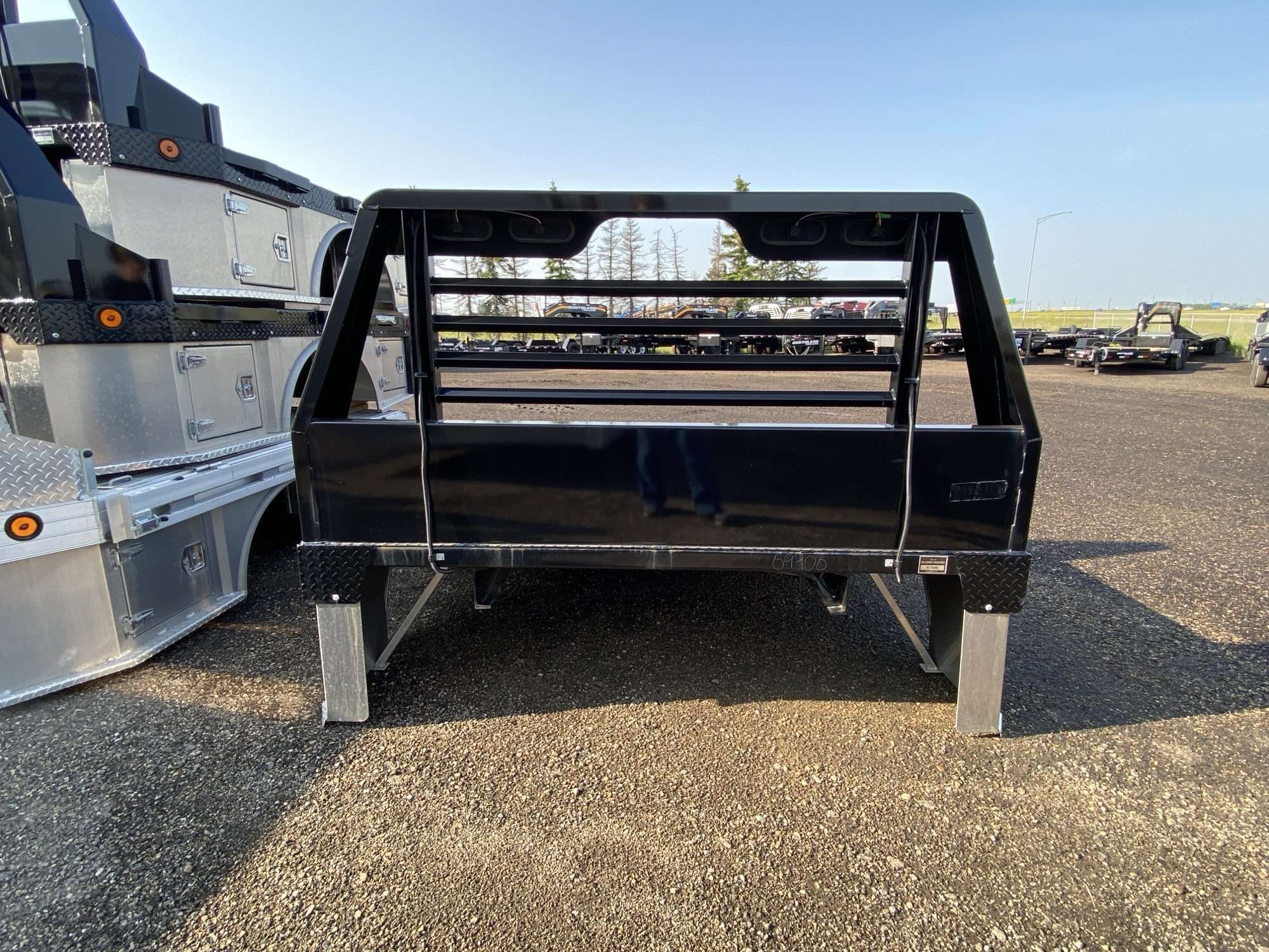 Hillsboro 1000 Series 6.5'x7' Hybrid Truck Bed