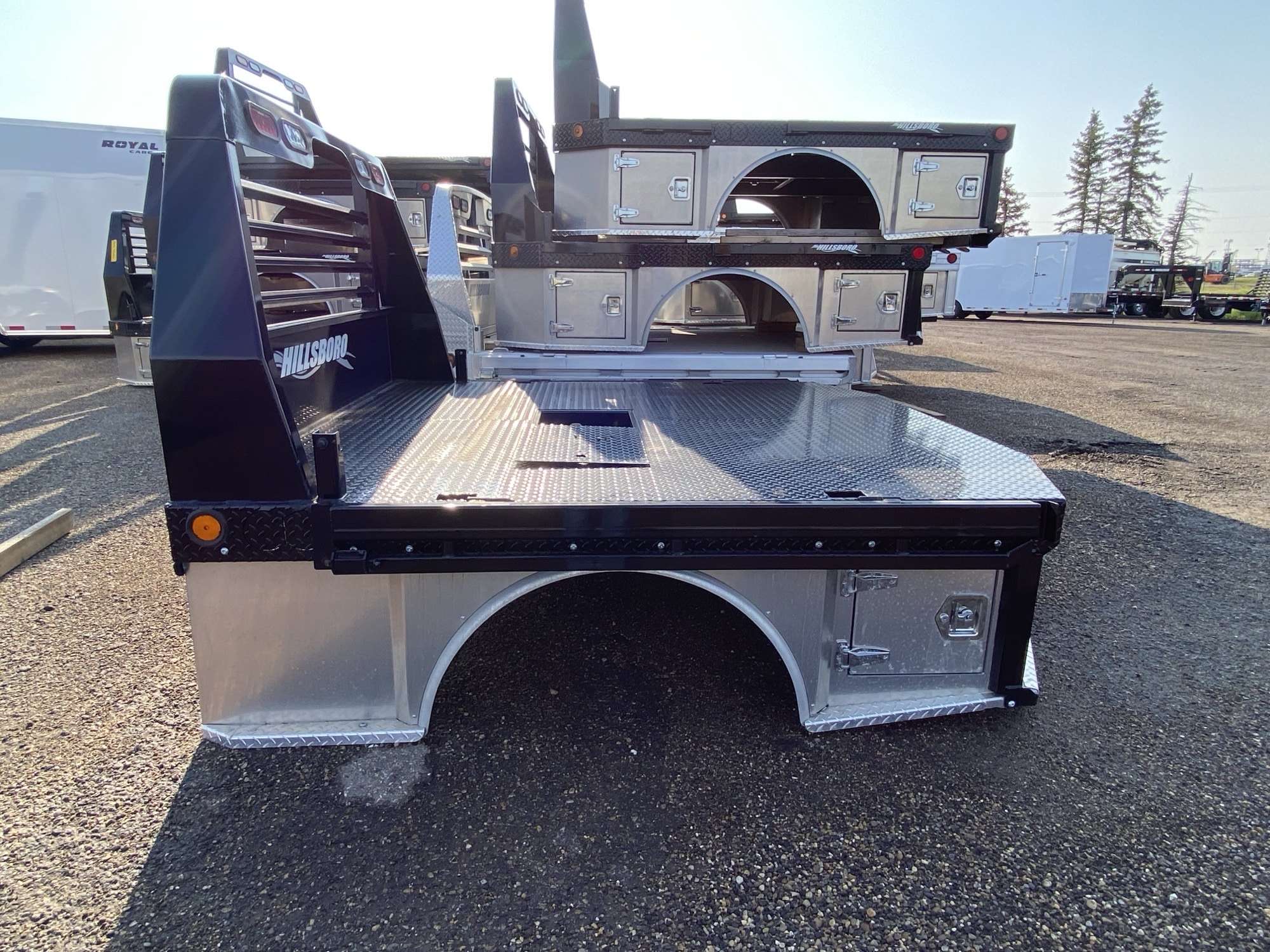 Hillsboro 1000 Series 6.5'x7' Hybrid Truck Bed