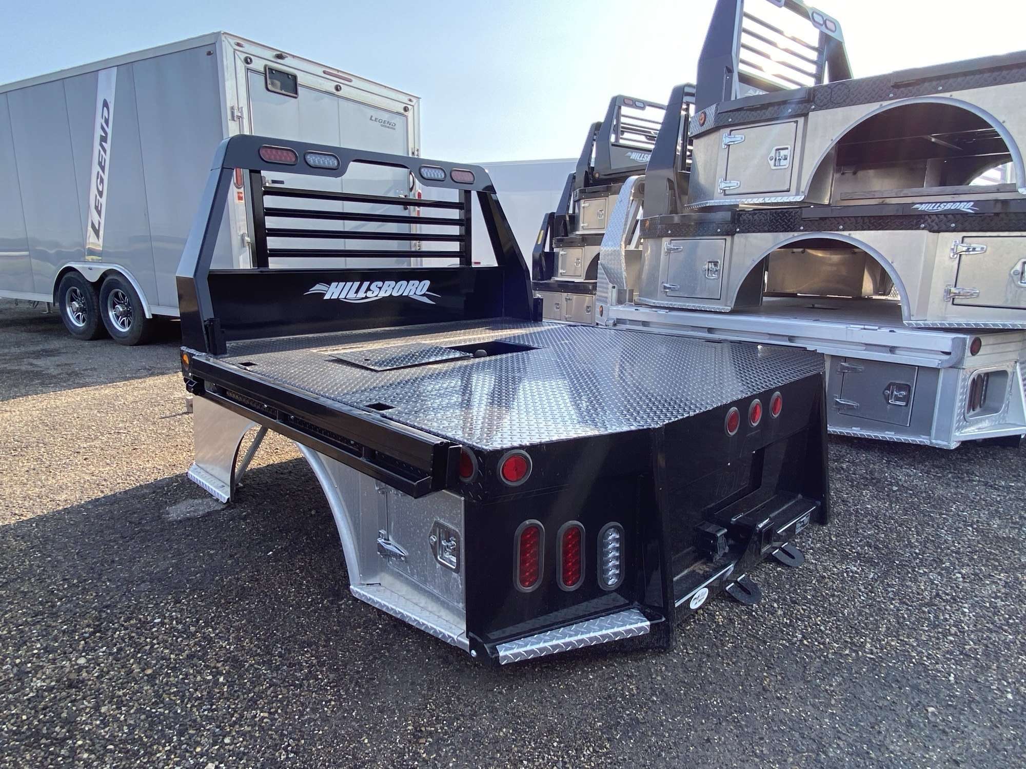 Hillsboro 1000 Series 6.5'x7' Hybrid Truck Bed