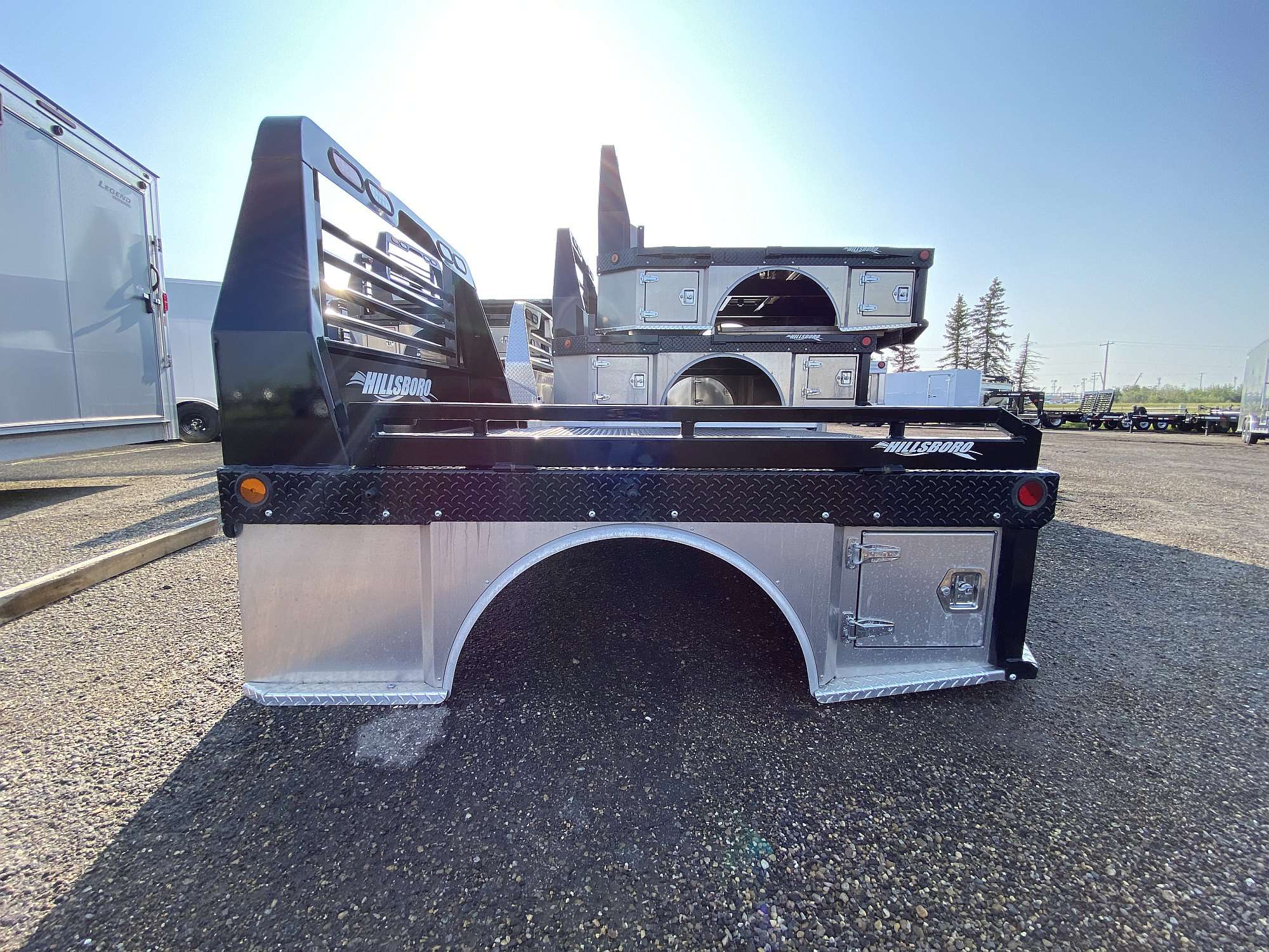 Hillsboro 1000 Series 6.5'x7' Hybrid Truck Bed