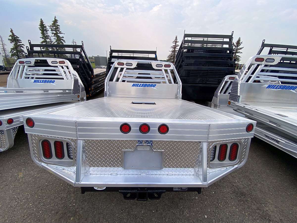 Hillsboro 2500 Series 6.75' x 8.5' Aluminum Truck Bed