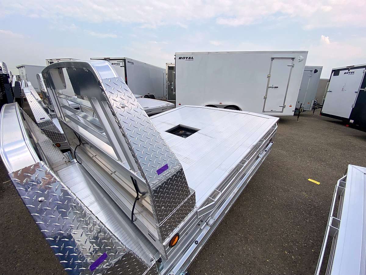 Hillsboro 2500 Series 6.75' x 8.5' Aluminum Truck Bed