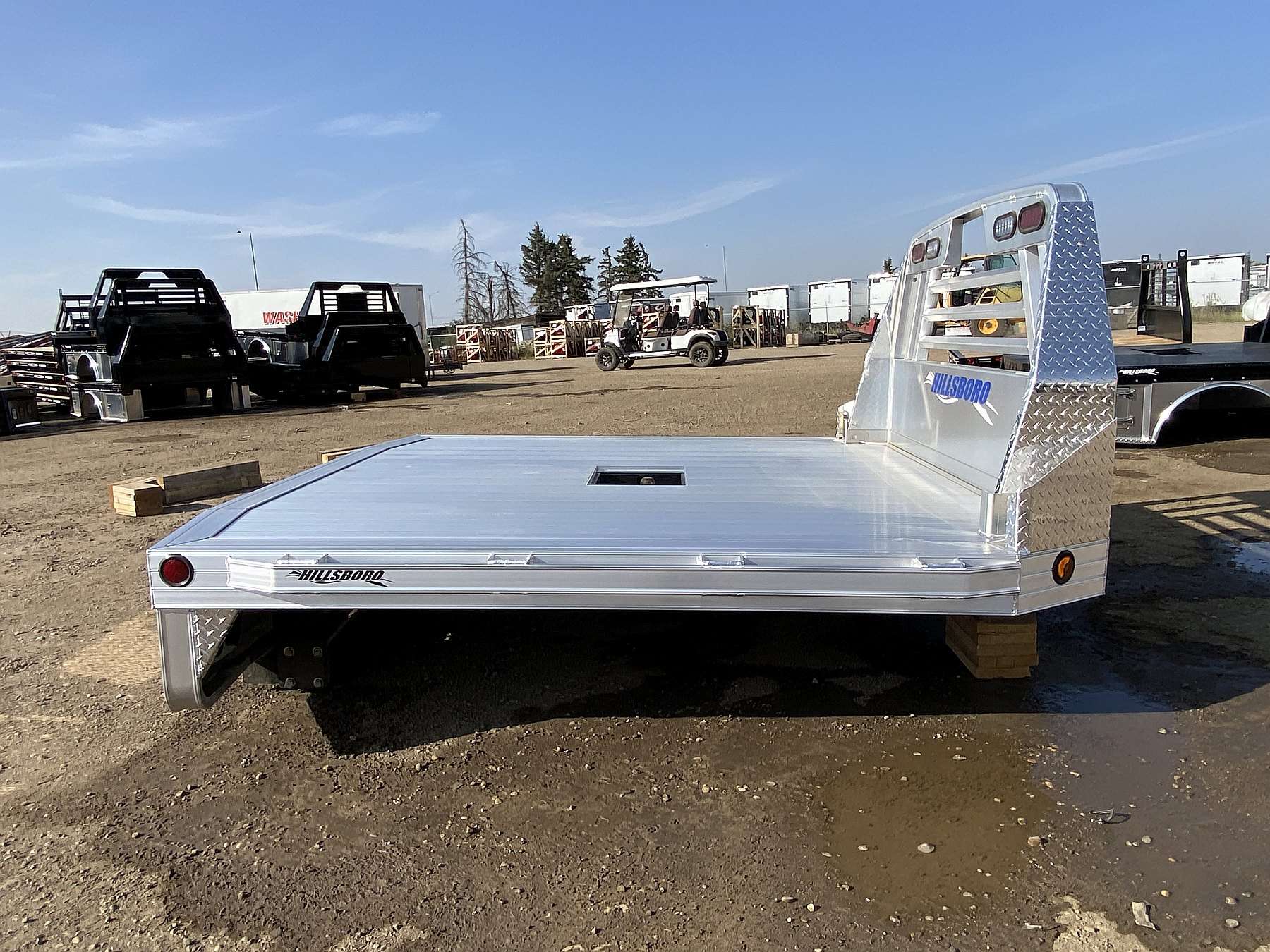 Hillsboro 2500 Series 8'x8.5' Aluminum Truck Bed