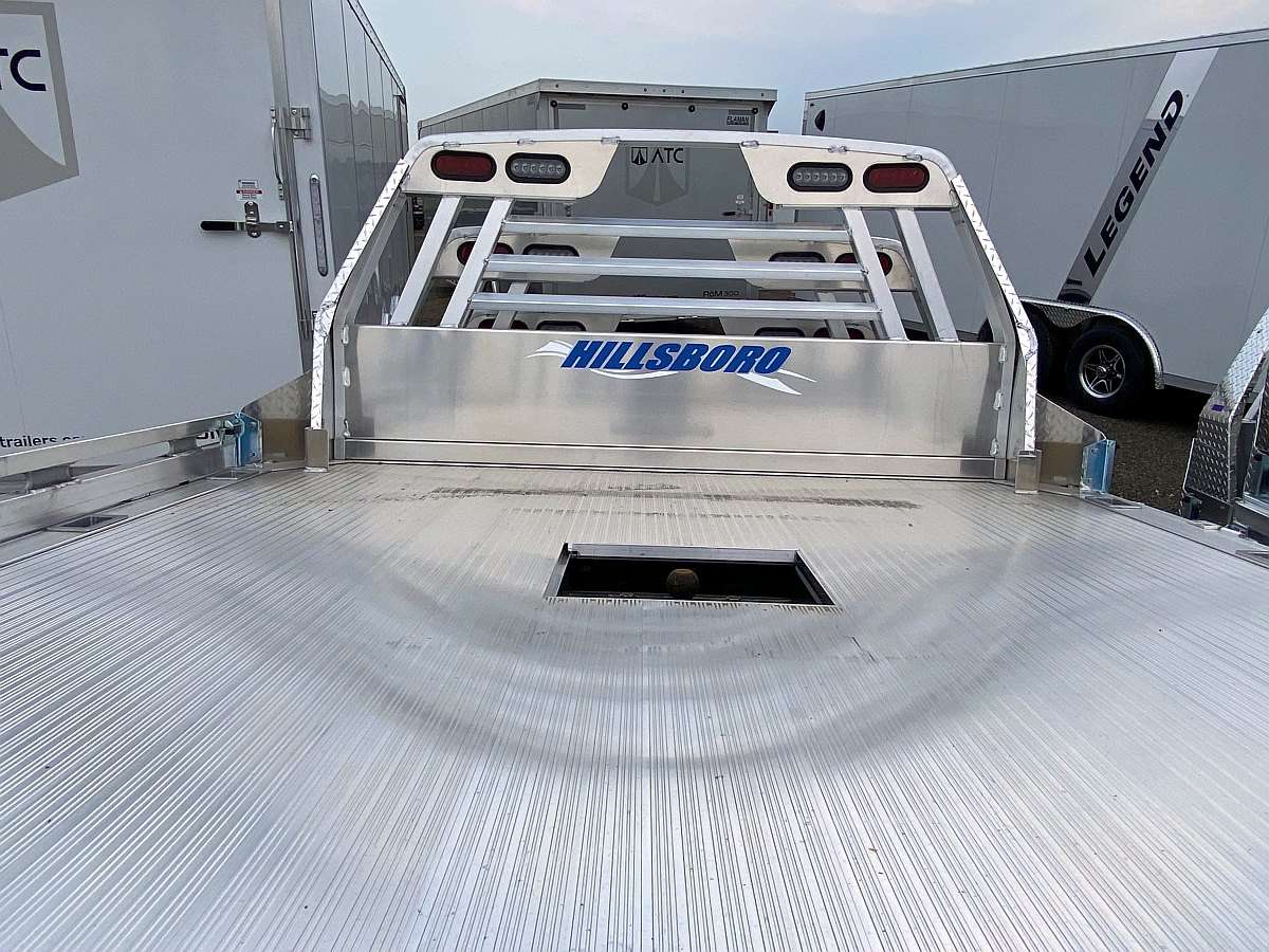 Hillsboro 3000 Series 6.75' x 8.5' Aluminum Truck Bed