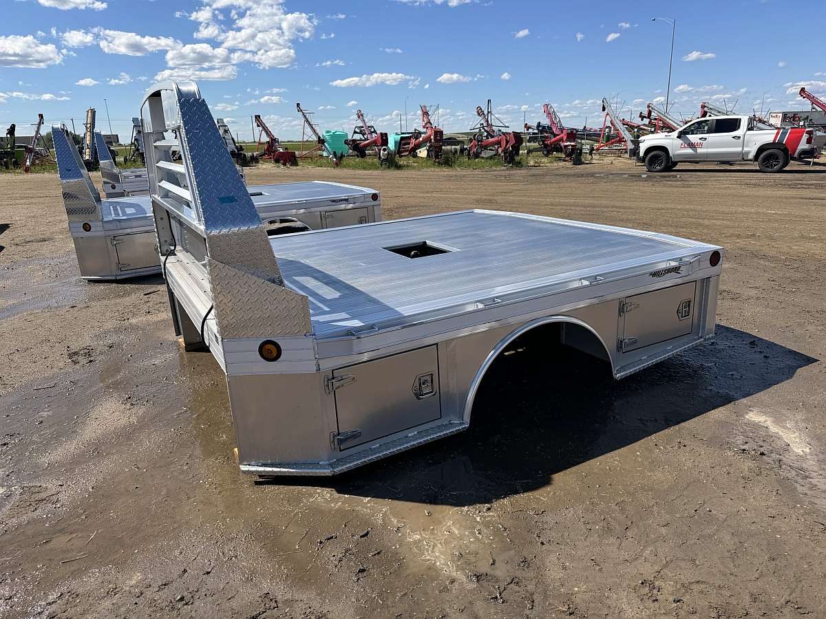 Hillsboro 3500 Series 8' x 9' Aluminum Truck Bed