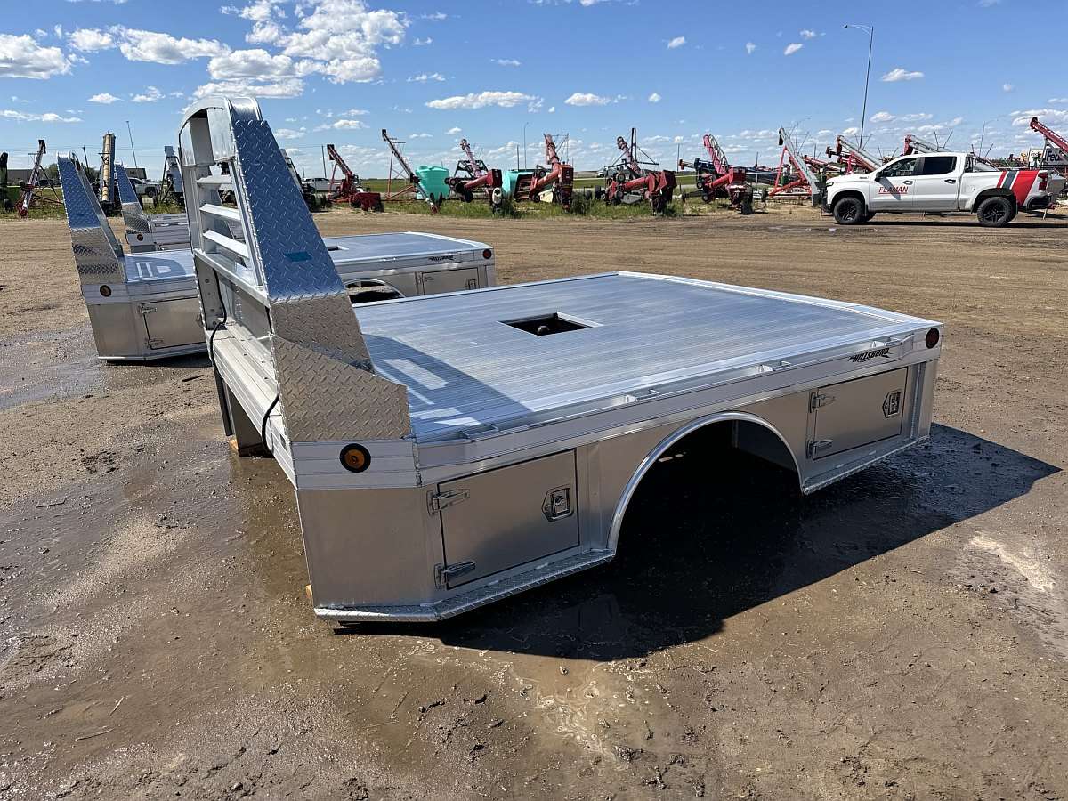 Hillsboro 3500 Series 8' x 9' Aluminum Truck Bed