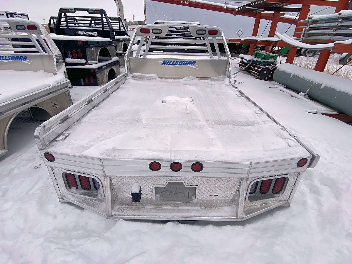 Hillsboro 4000 Series 6.75' x 9' Aluminum Truck Bed