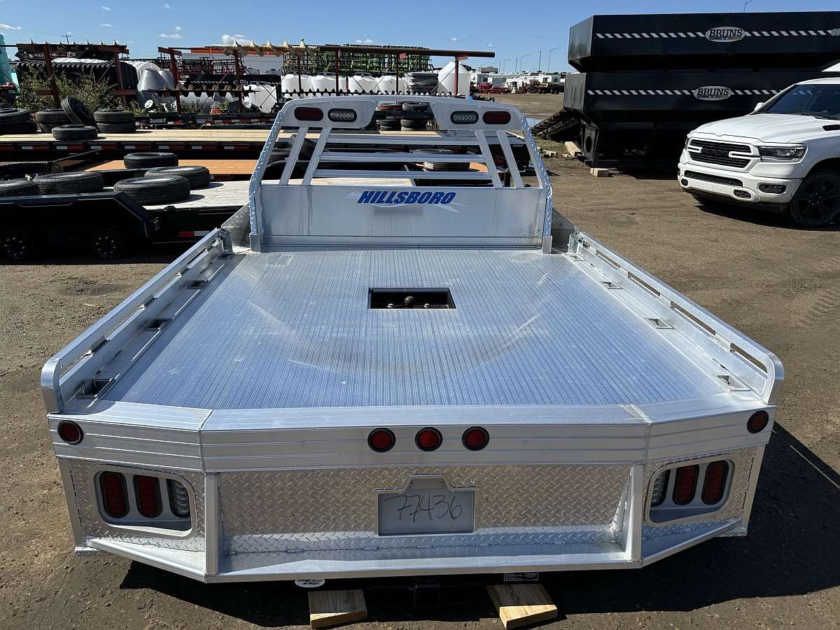 Hillsboro 4000 Series 8' x 8.5' Aluminum Truck Bed