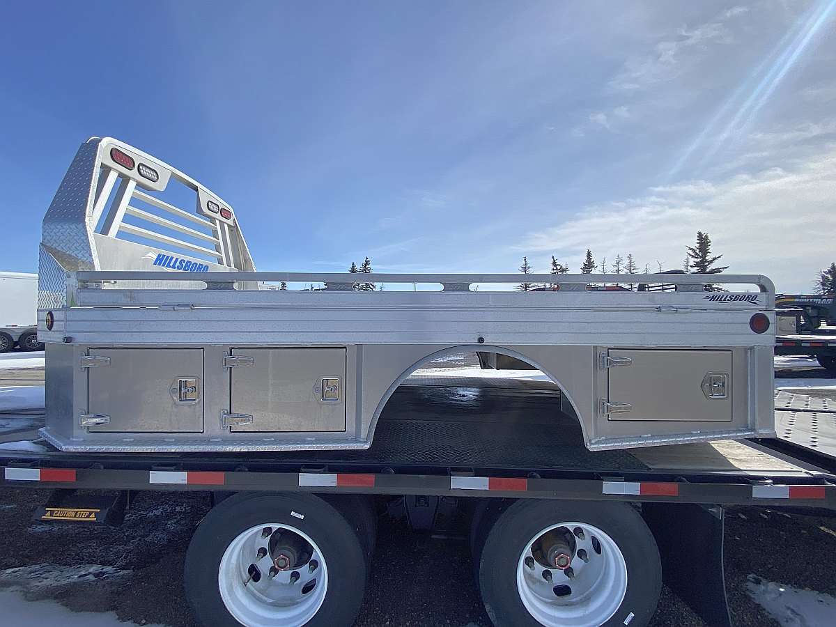 Hillsboro 4000 Series 8'x11' Aluminum Truck Deck