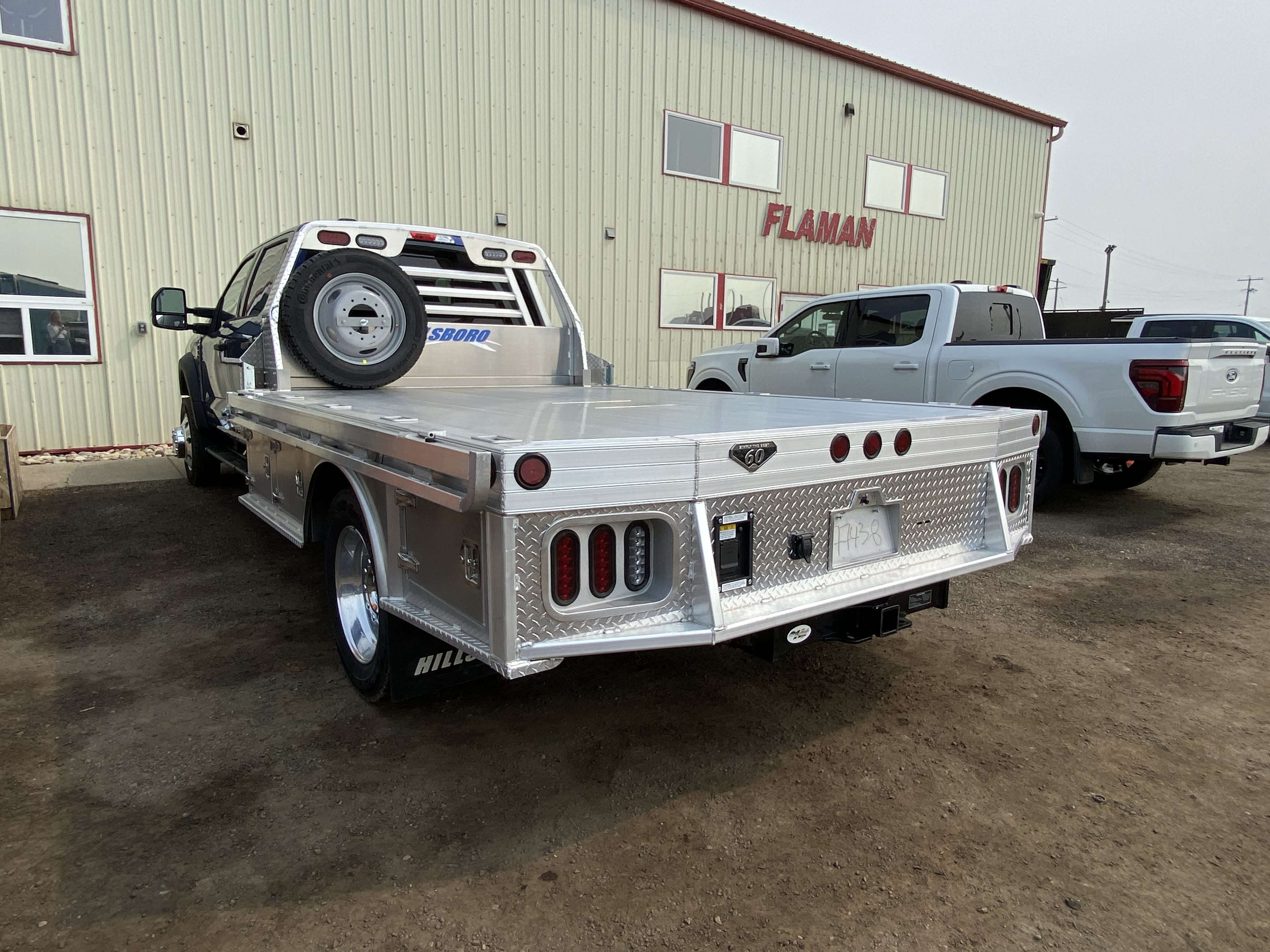 Hillsboro 4000 Series 8'x11' Aluminum Truck Deck