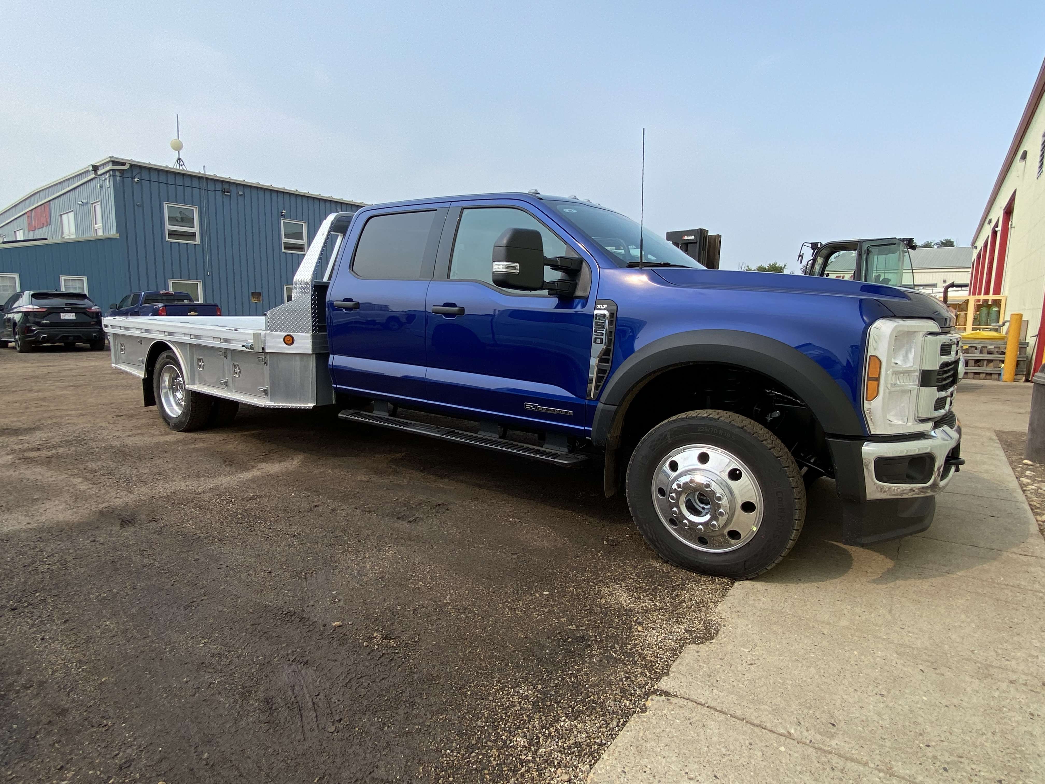 Hillsboro 4000 Series 8'x11' Aluminum Truck Deck