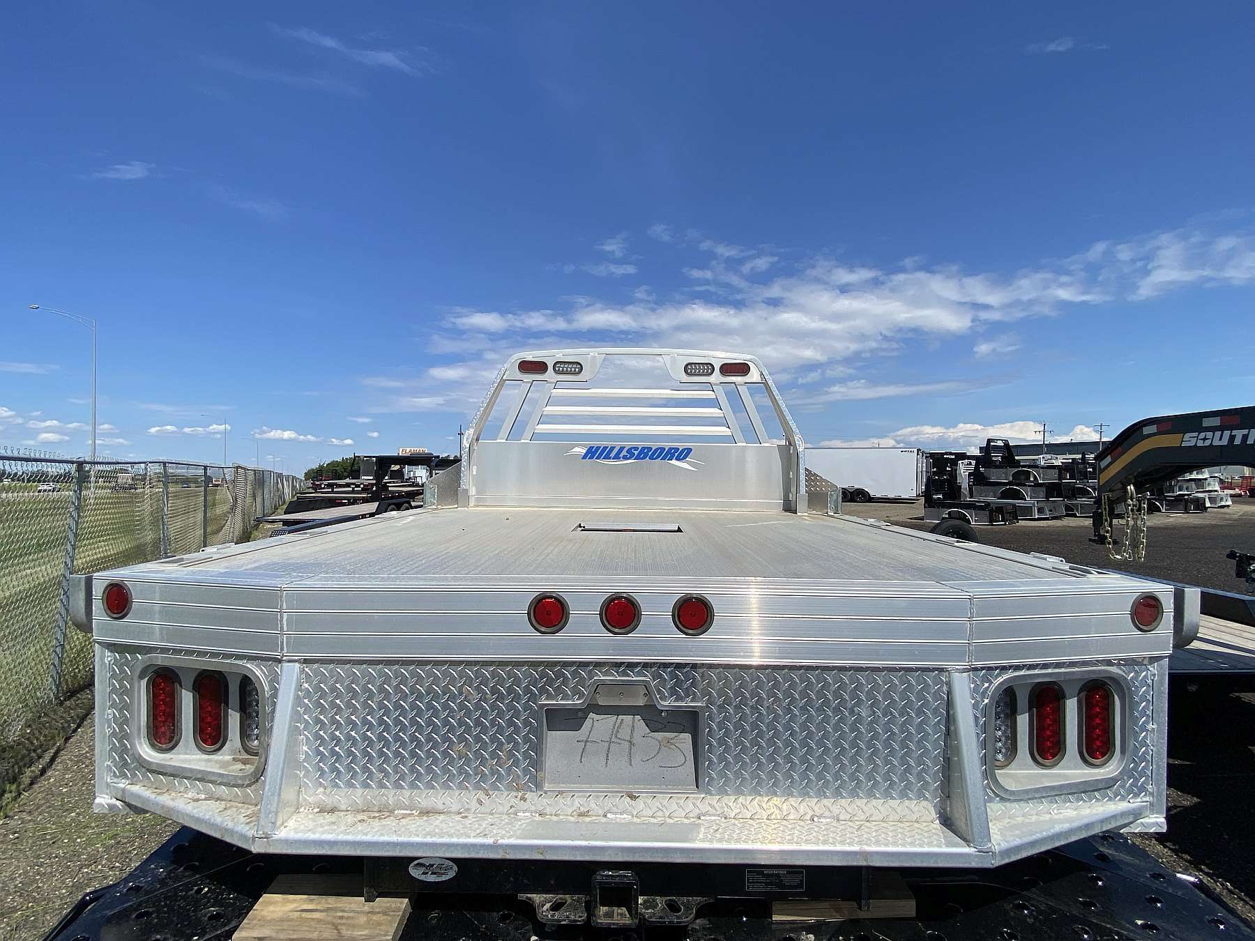 Hillsboro 4000 Series 8'x8.5' Aluminum Truck Deck