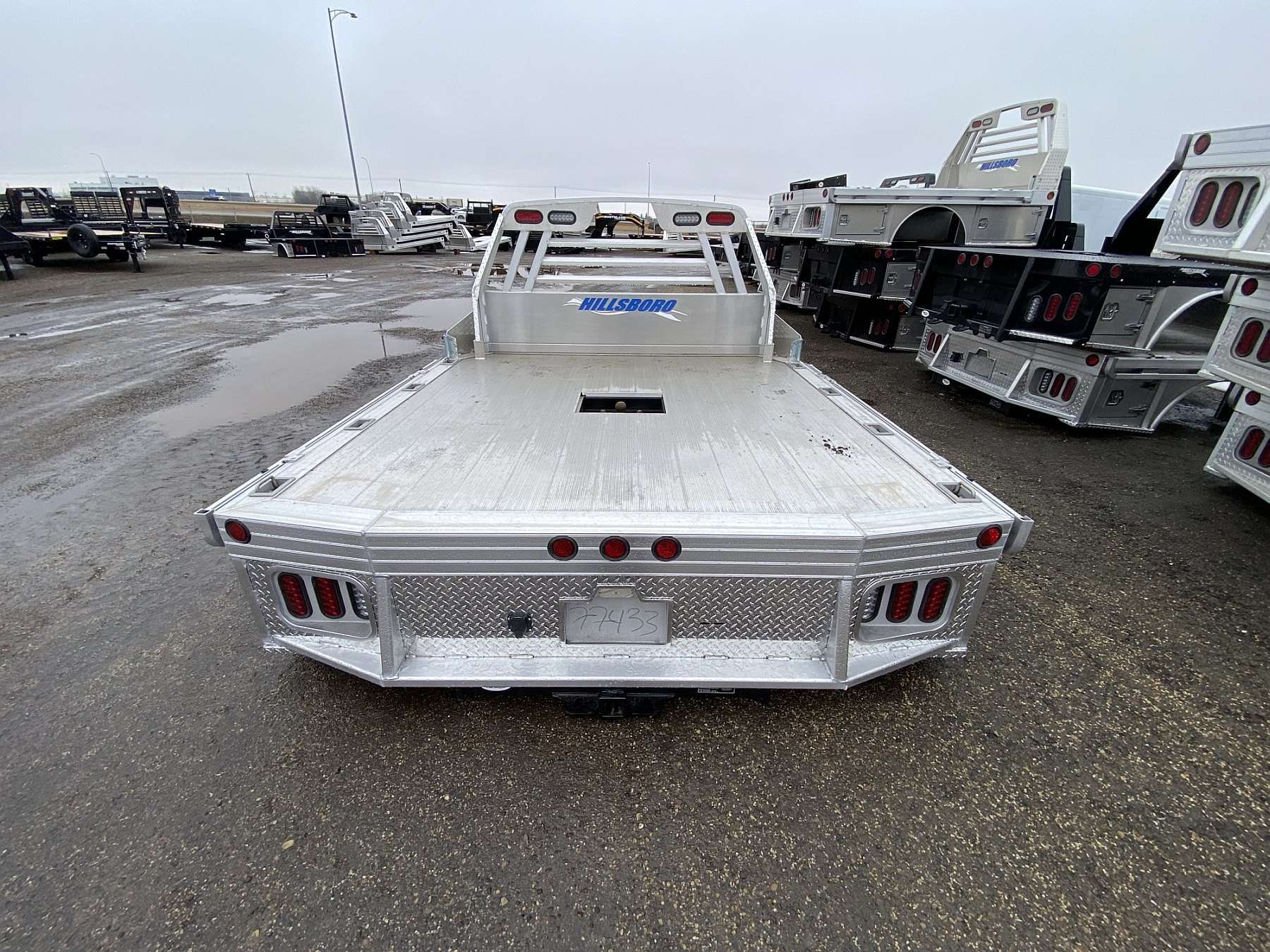 Hillsboro 4000 Series 8'x8.5' Aluminum Truck Deck