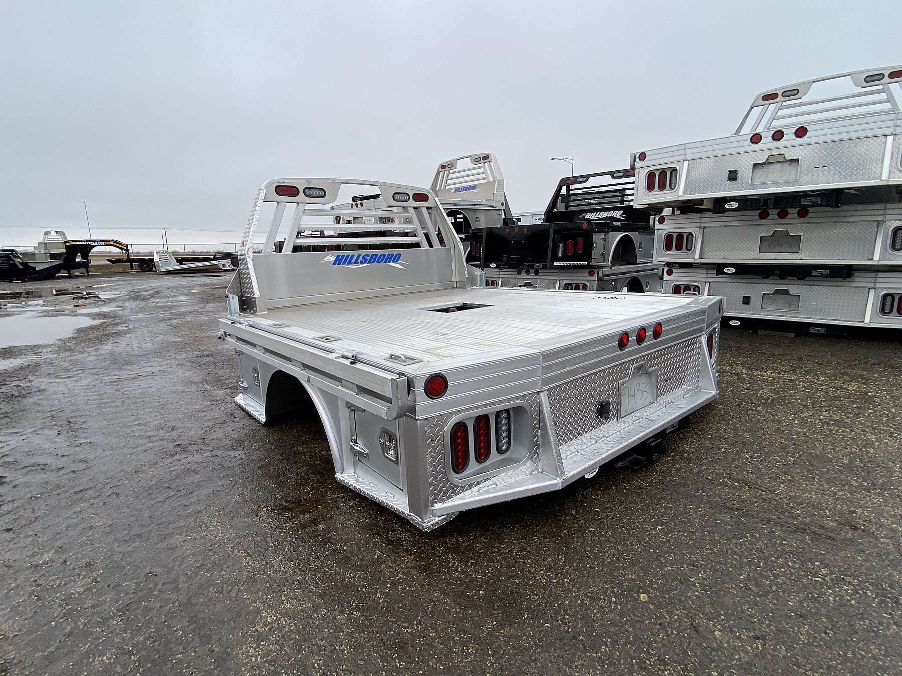 Hillsboro 4000 Series 8'x8.5' Aluminum Truck Deck