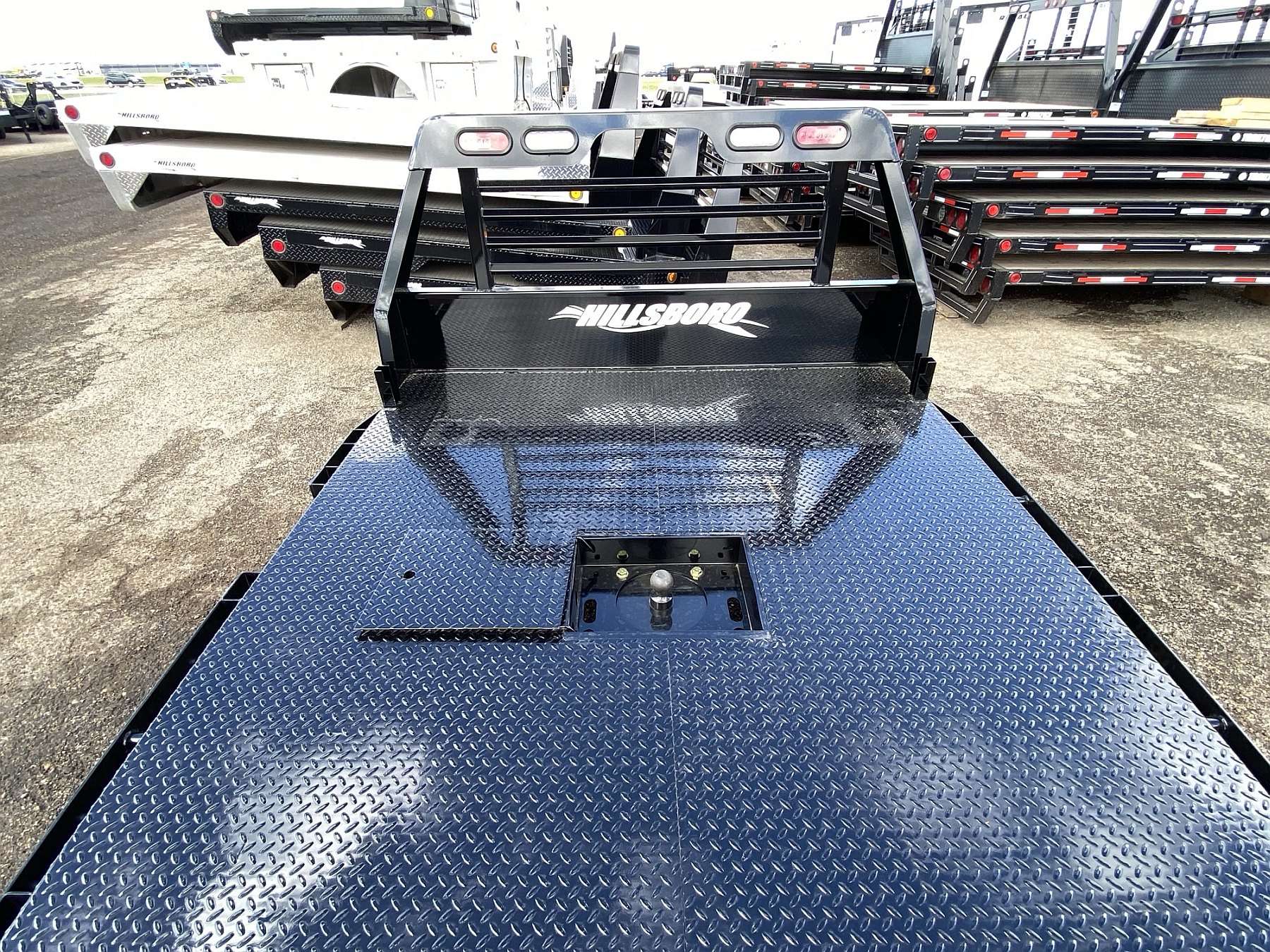 Hillsboro 500 Series 6.5'X8.5' Hybrid Truck Bed