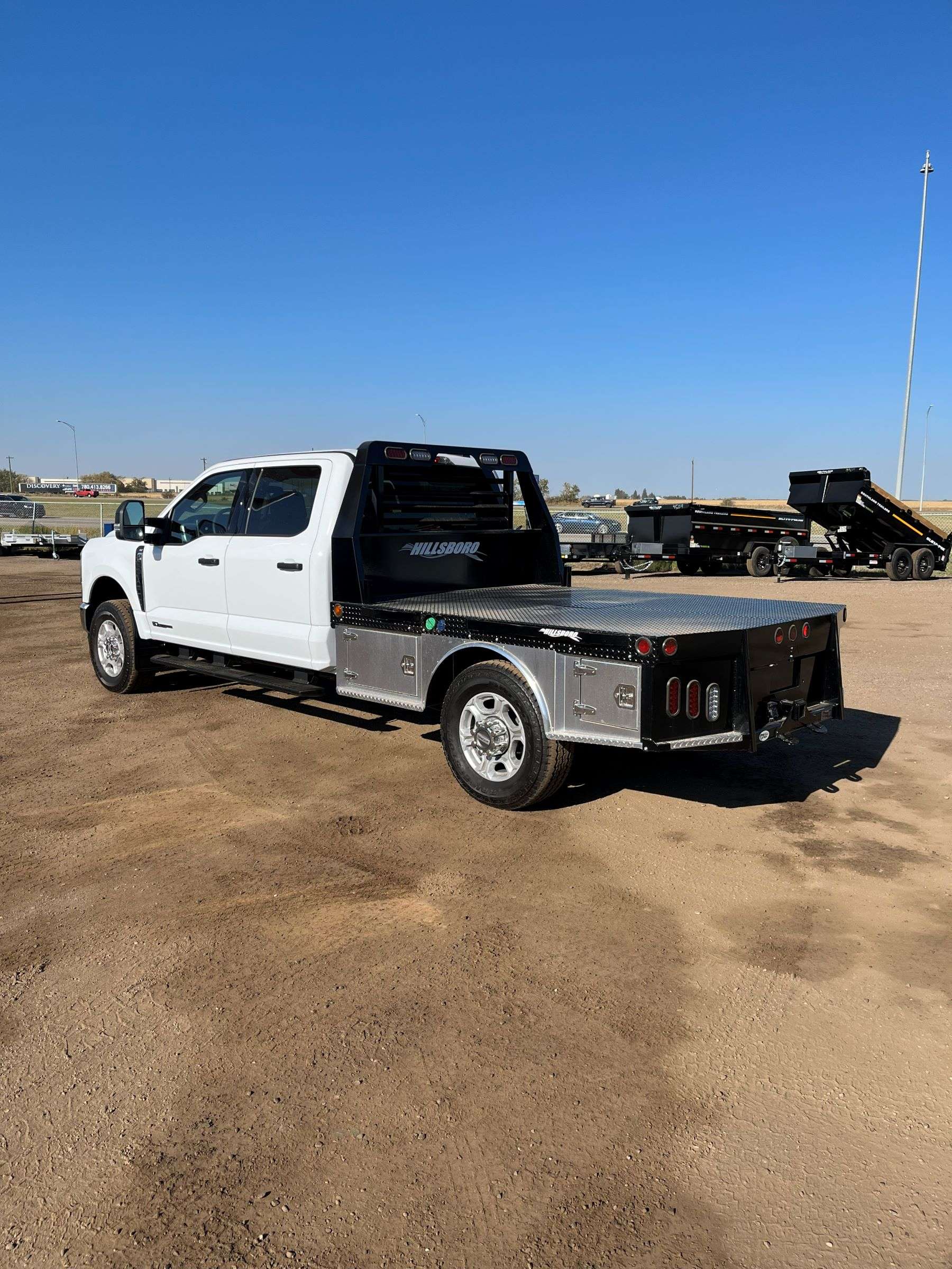 Hillsboro 500 Series 6.5'x8.5' Hybrid Truck Bed