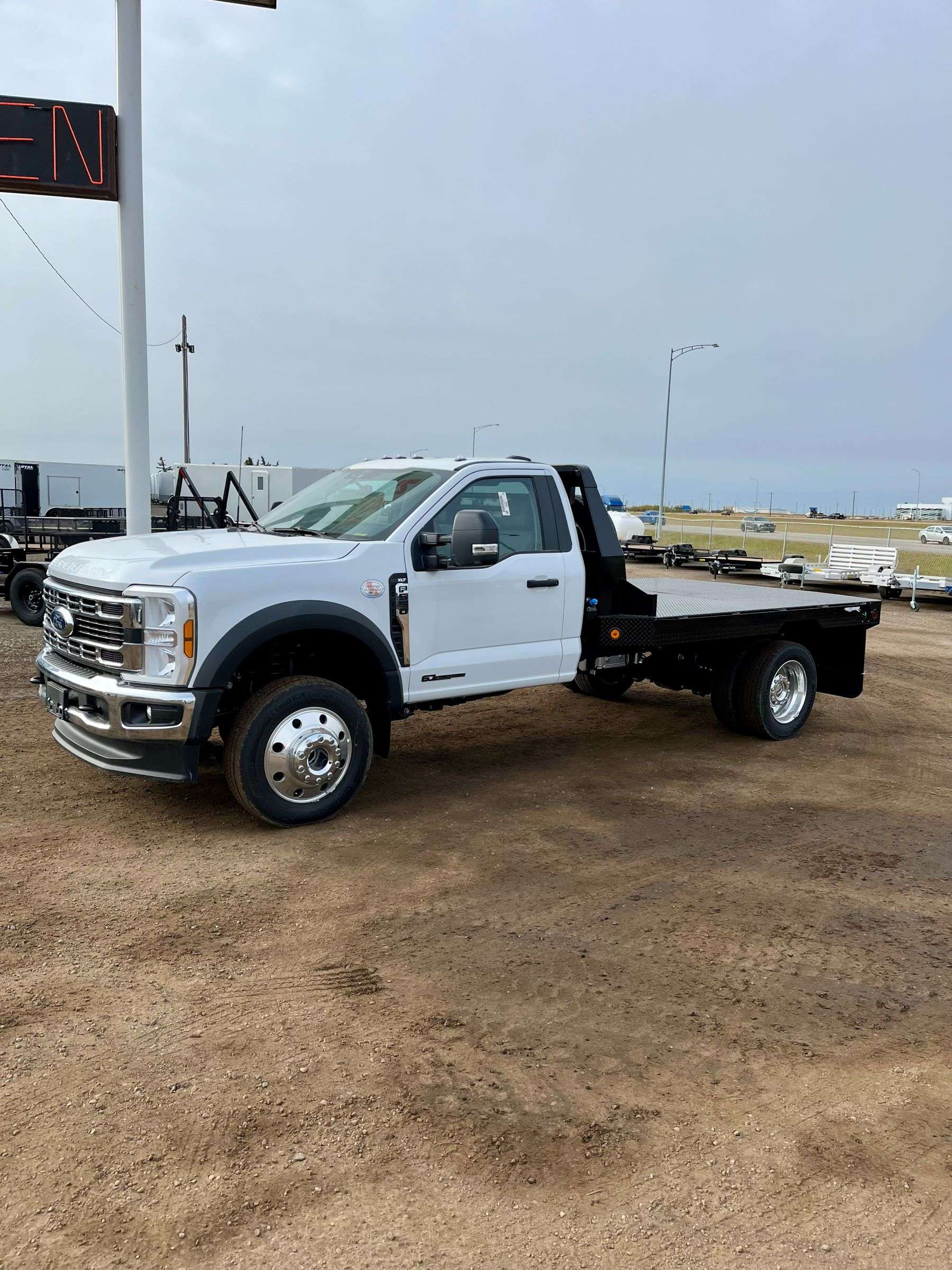 Hillsboro G1 8'X11' Steel Truck Bed