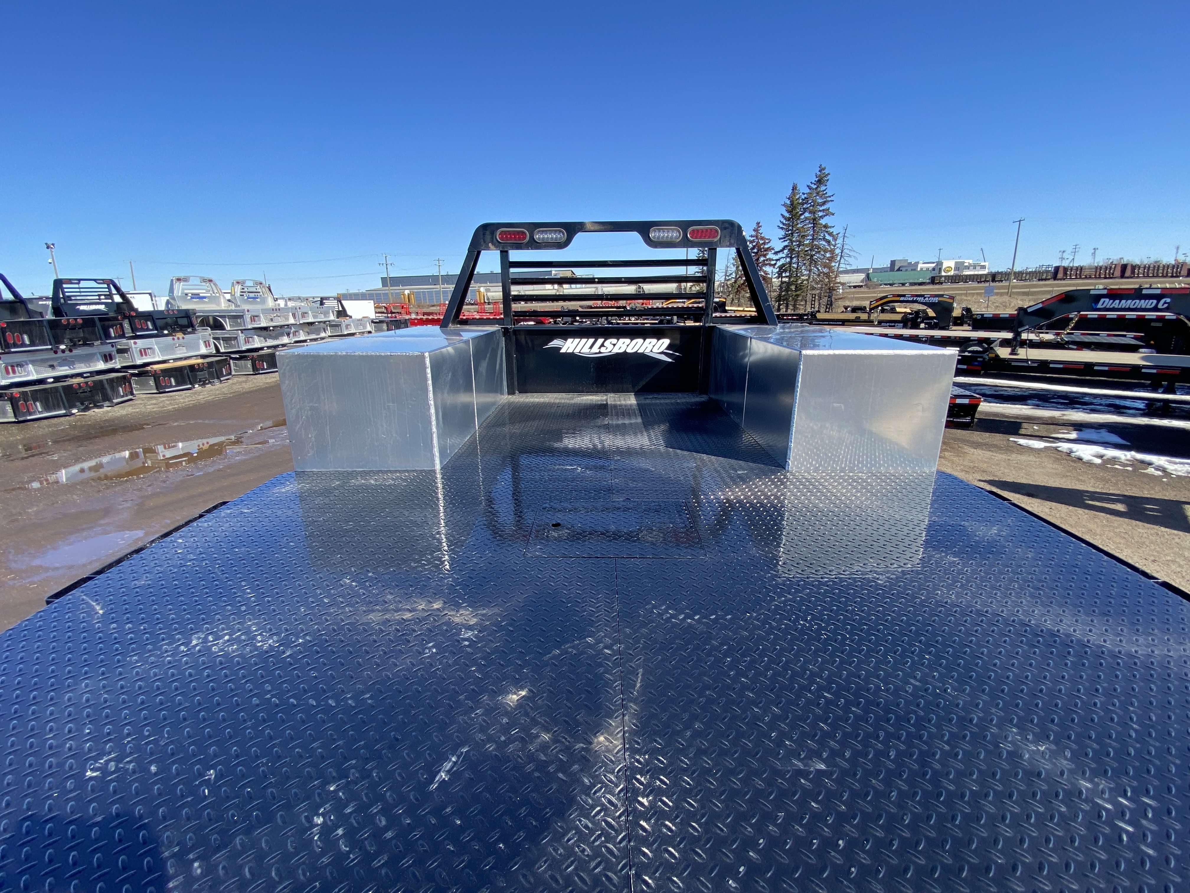 Hillsboro STX500 8'X11' Hybrid Truck Bed