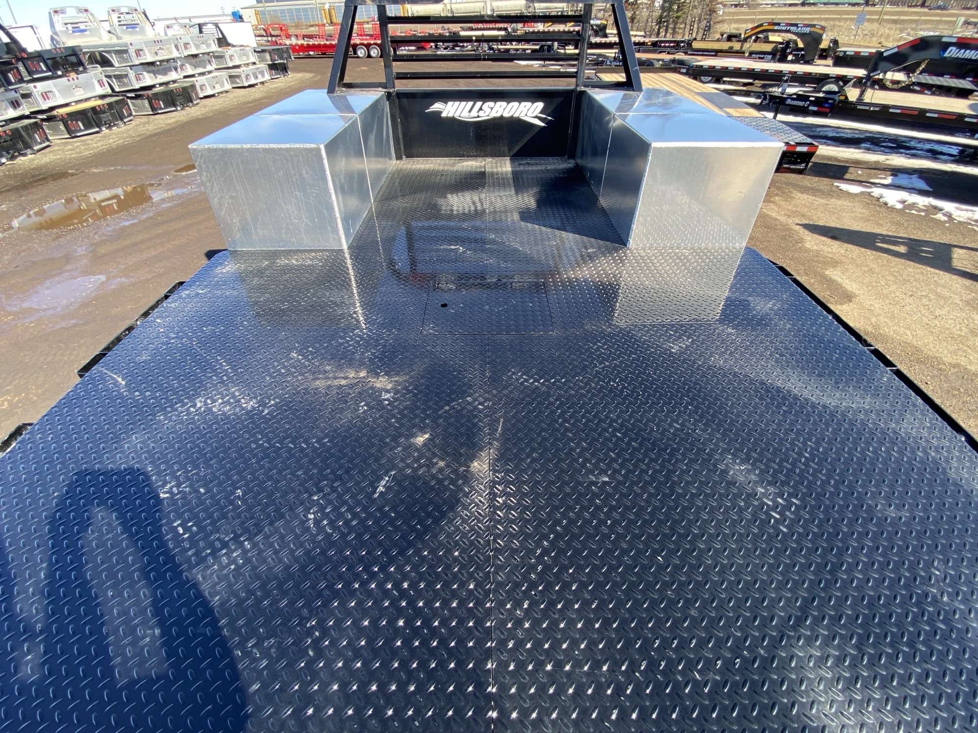 Hillsboro STX500 8'X11' Hybrid Truck Bed