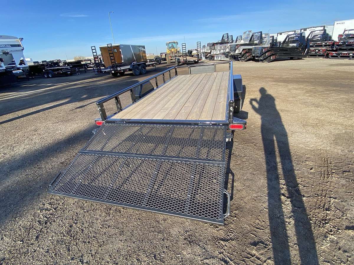 *Limited Rebate* 2025 Diamond C 14' Premium Utility Trailer