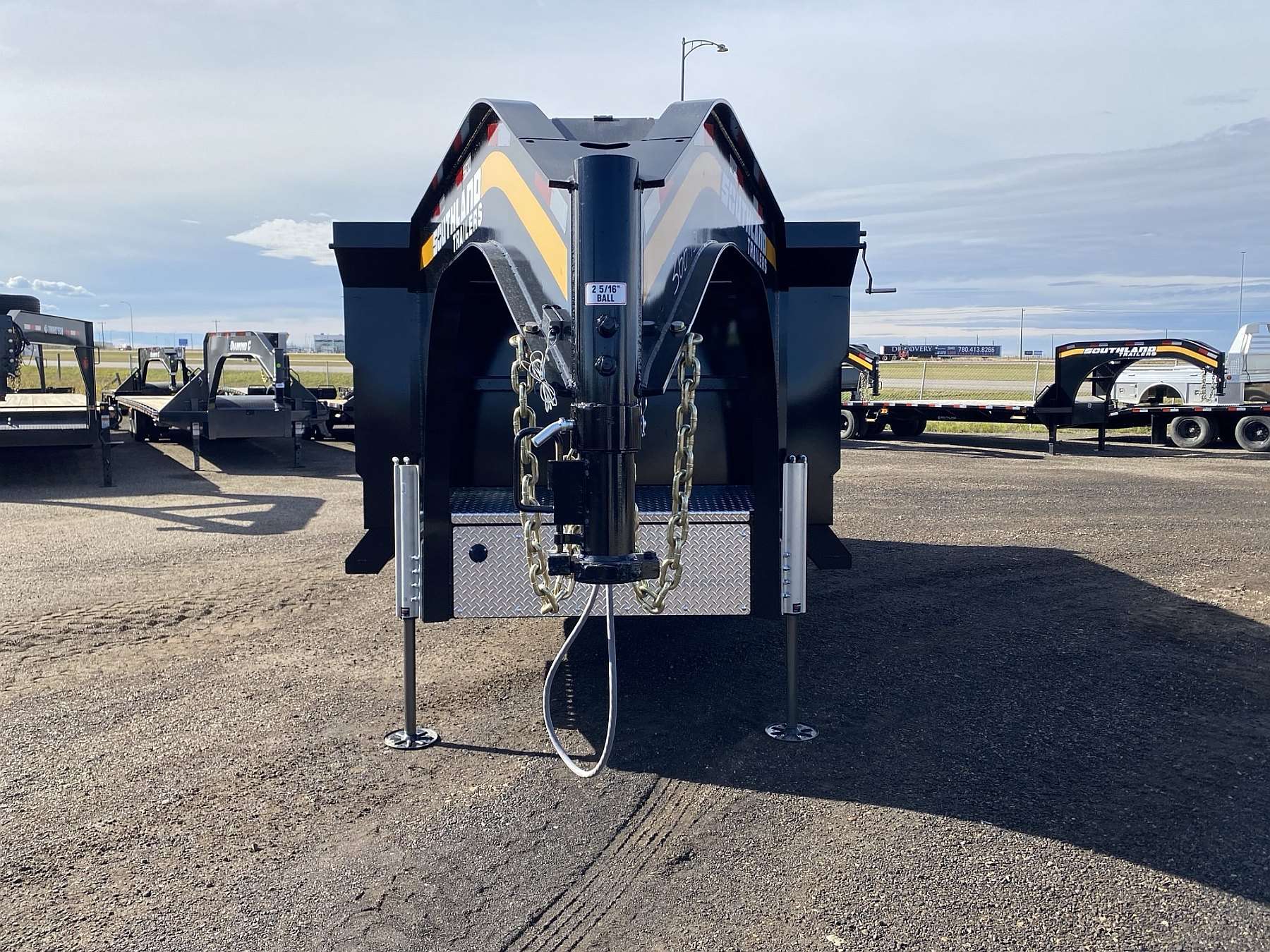 *Limited Rebate* 2026 Southland 16' Gooseneck Dump Trailer
