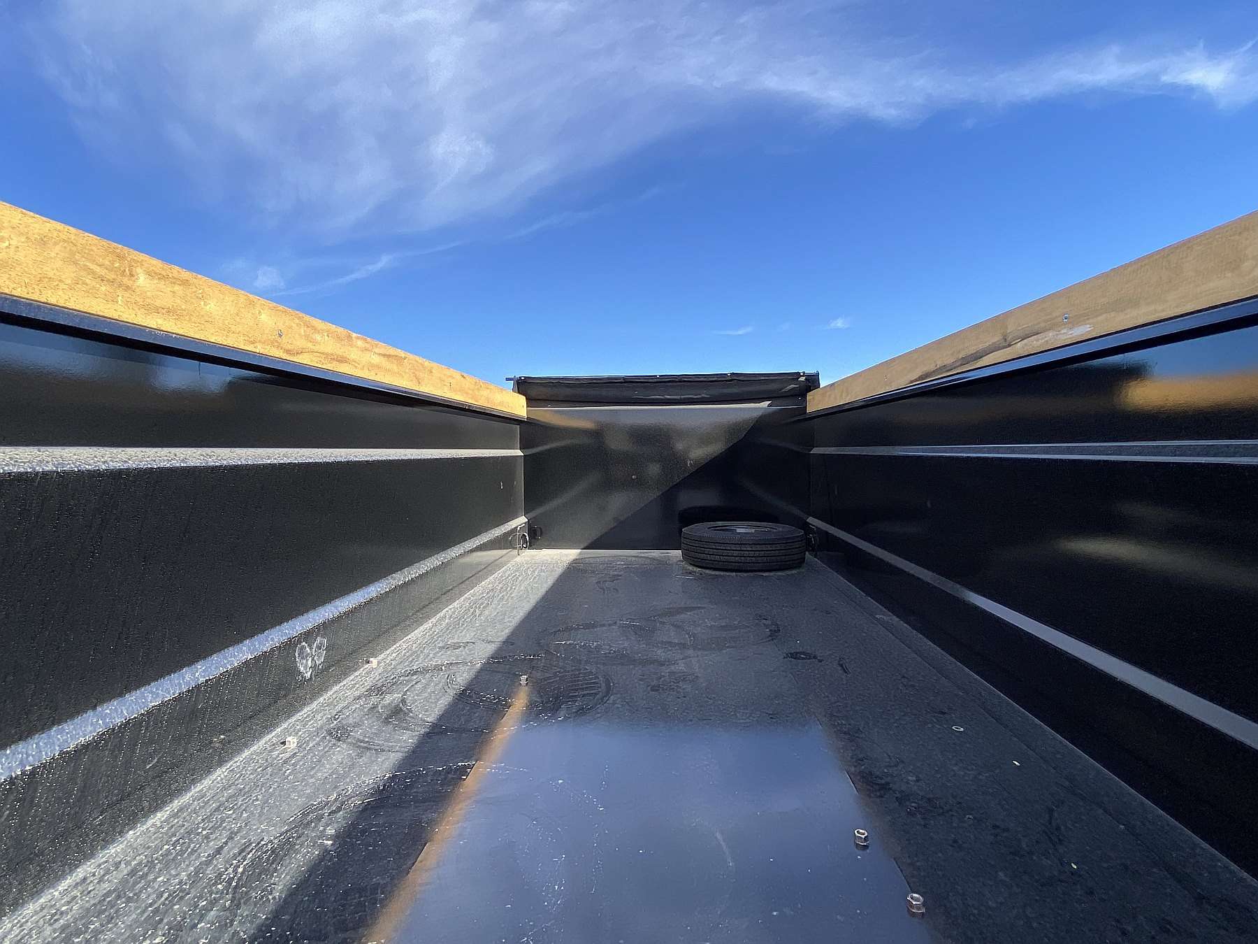 *Limited Rebate* 2026 Southland 16' Gooseneck Dump Trailer