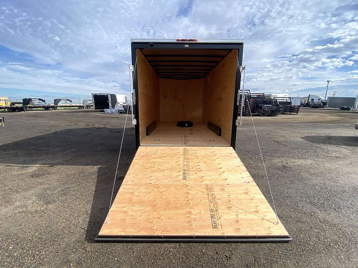 *Limited Time Rebate* 2025 Royal 7.5'x18' Enclosed Cargo