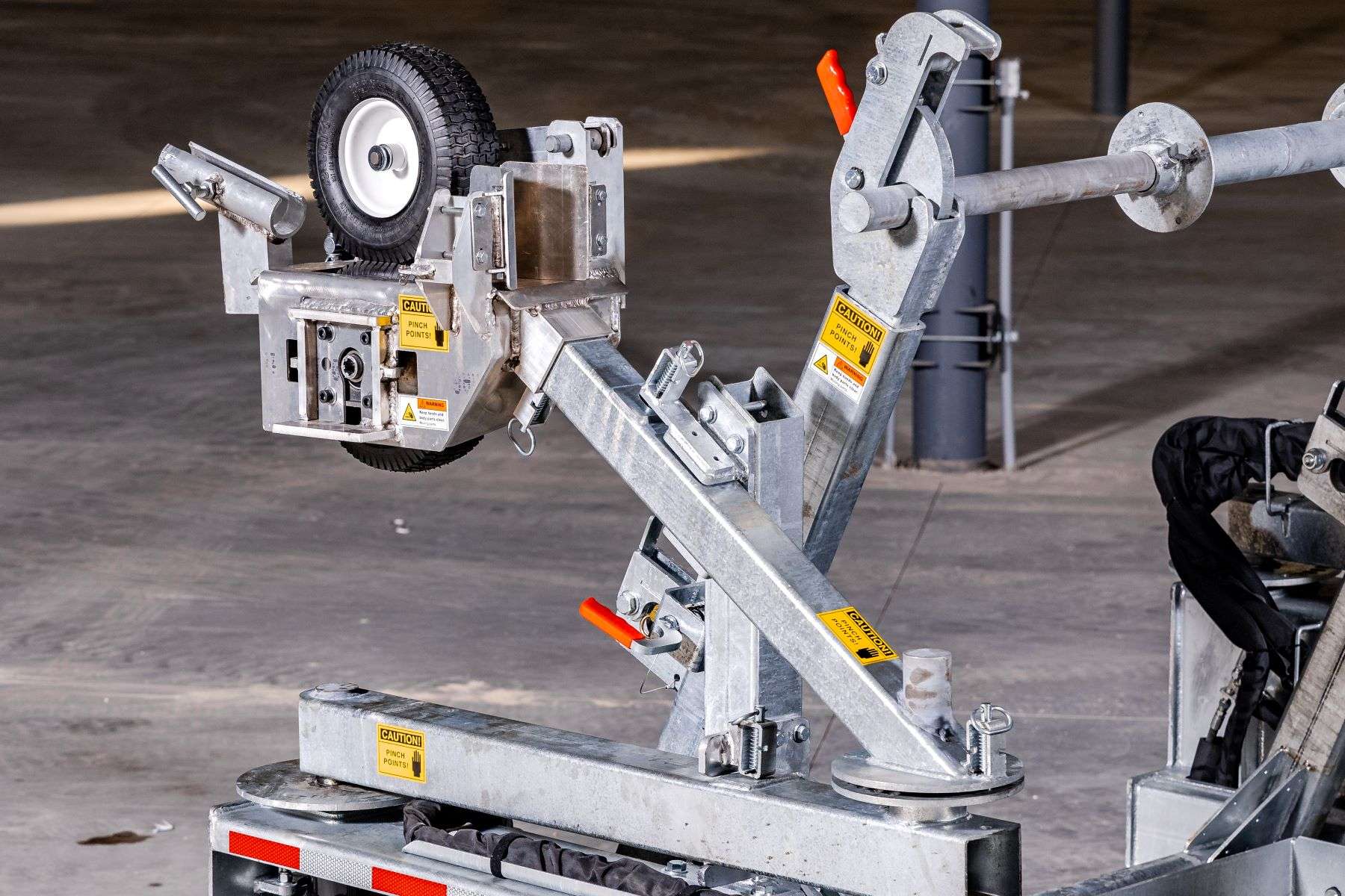 New 2026 Behnke RT1400E Hyd. Reel - Figure 8 Cable Trailer