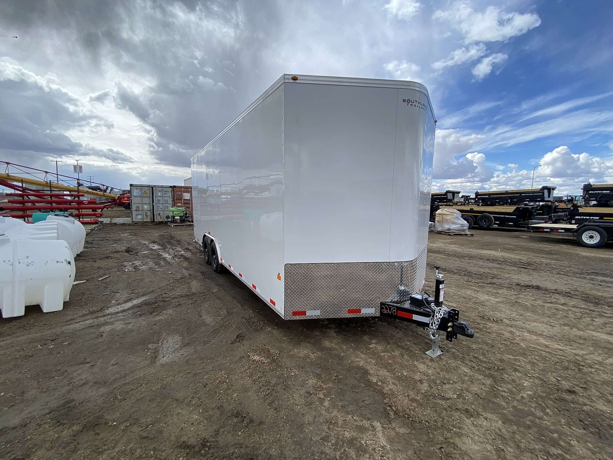 *Sale* 2026 Royal 8.5'x22' Enclosed Cargo w/ Escape Door