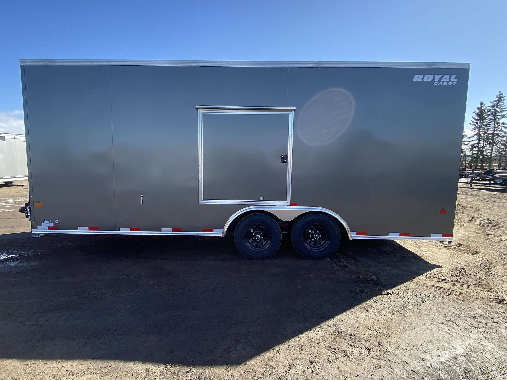 *Sale* 2026 Royal 8'x22' Enclosed Cargo w/ Free Escape Door!