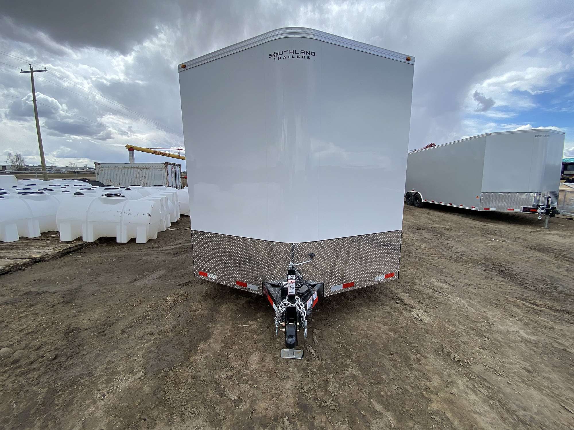 *Sale* 2026 Royal 8'x22' Enclosed Cargo w/ Free Escape Door!