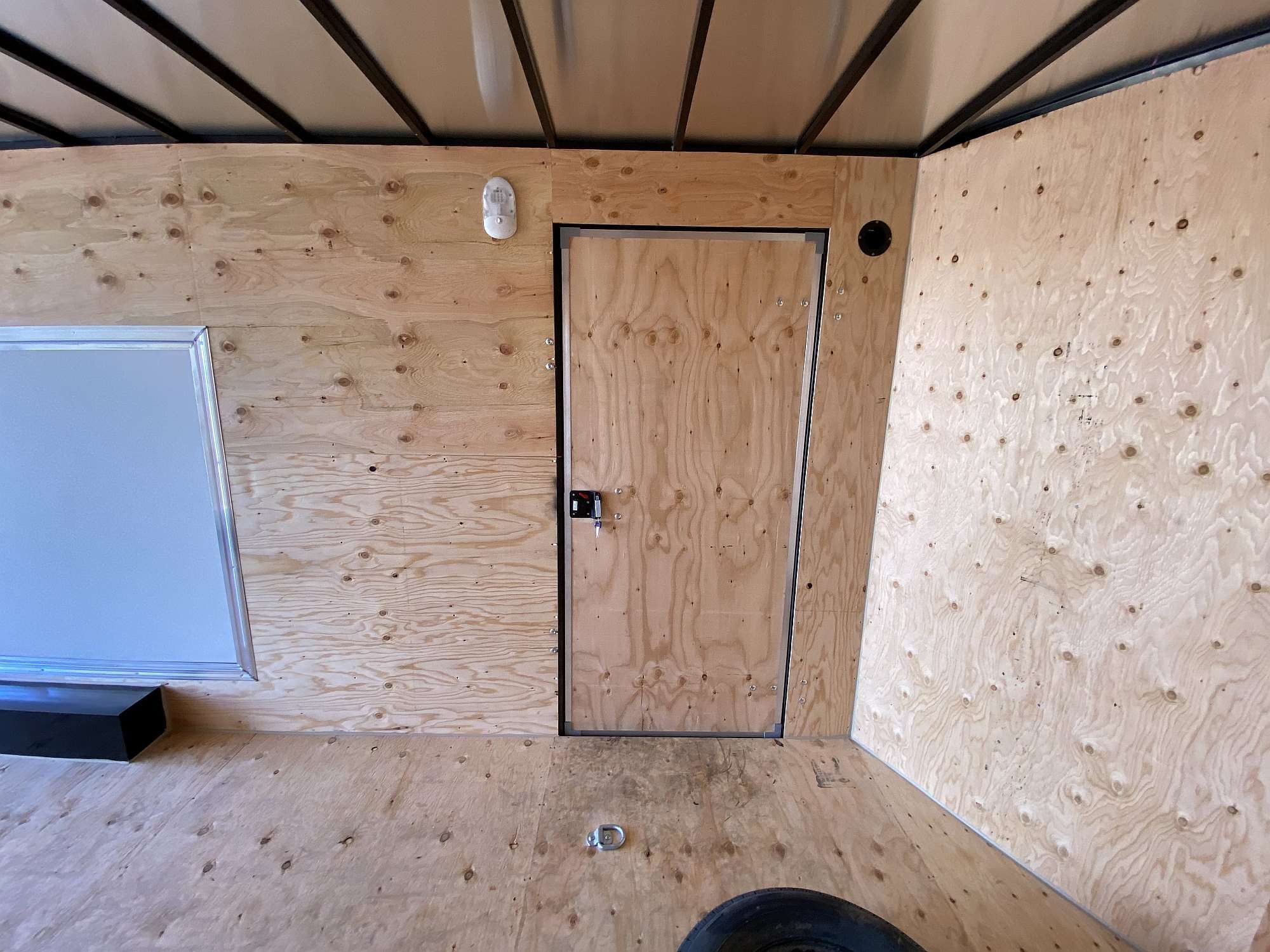 *Sale* 2026 Royal 8'x22' Enclosed Cargo w/ Free Escape Door!