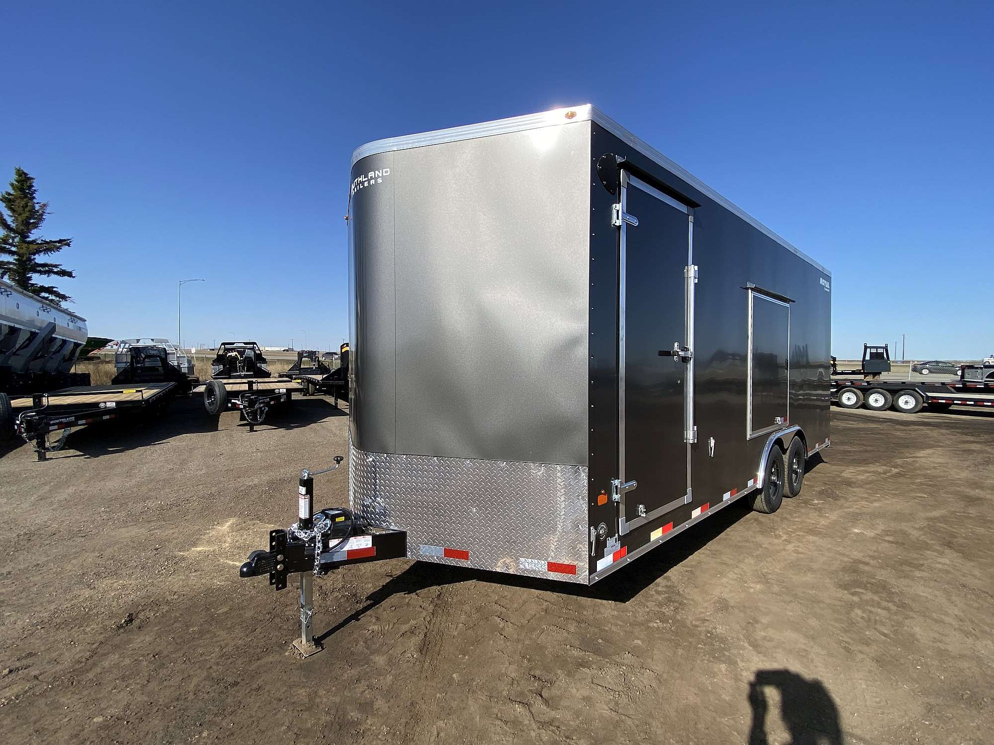 *Sale* 2026 Royal 8'x22' Enclosed Cargo w/ Free Escape Door!