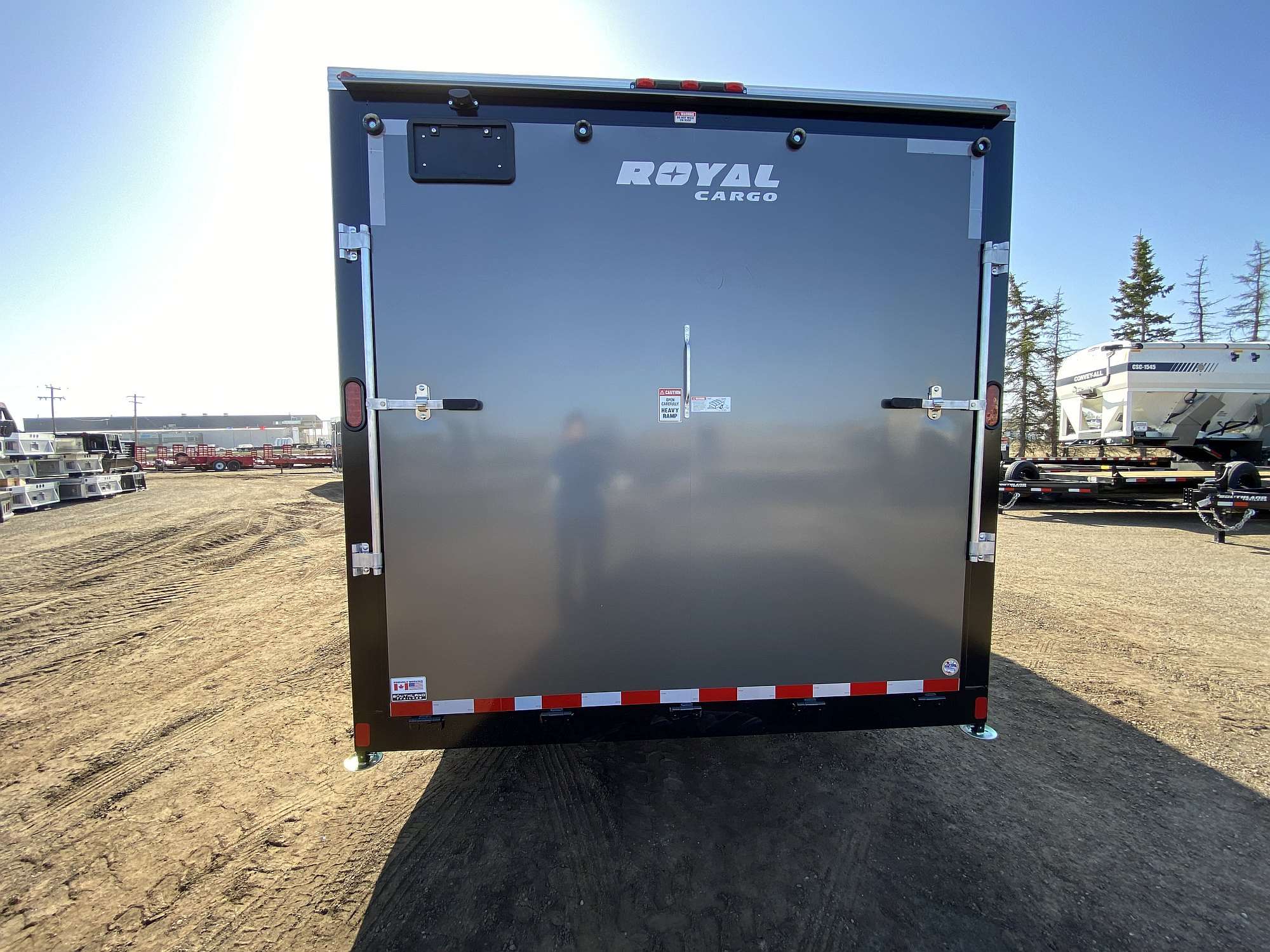 *Sale* 2026 Royal 8'x22' Enclosed Cargo w/ Free Escape Door!