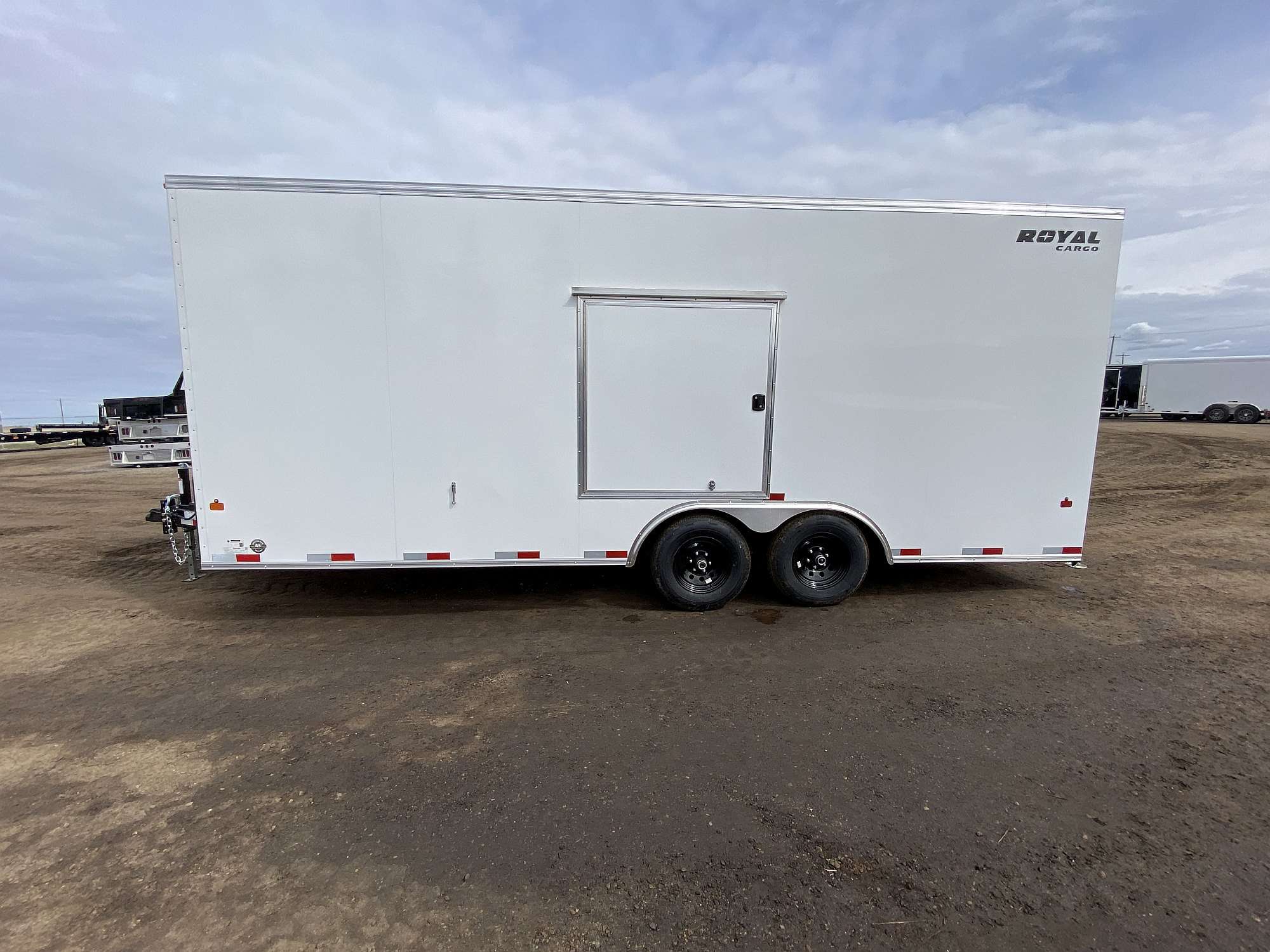 *Sale* 2026 Royal 8'x22' Enclosed Cargo w/ Free Escape Door!