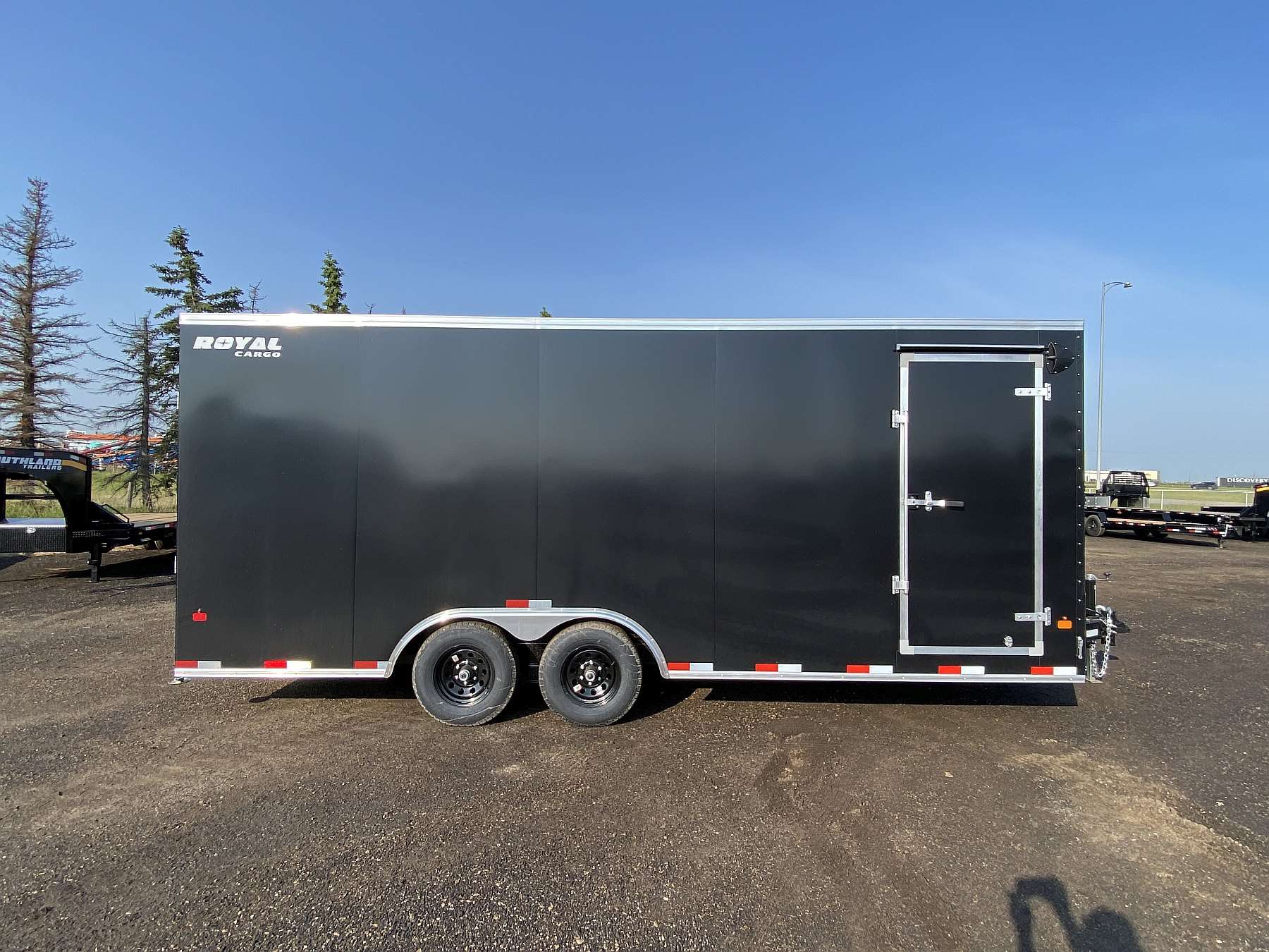 *Sale* 2026 Royal 8'x22' Enclosed Cargo w/ Free Escape Door!